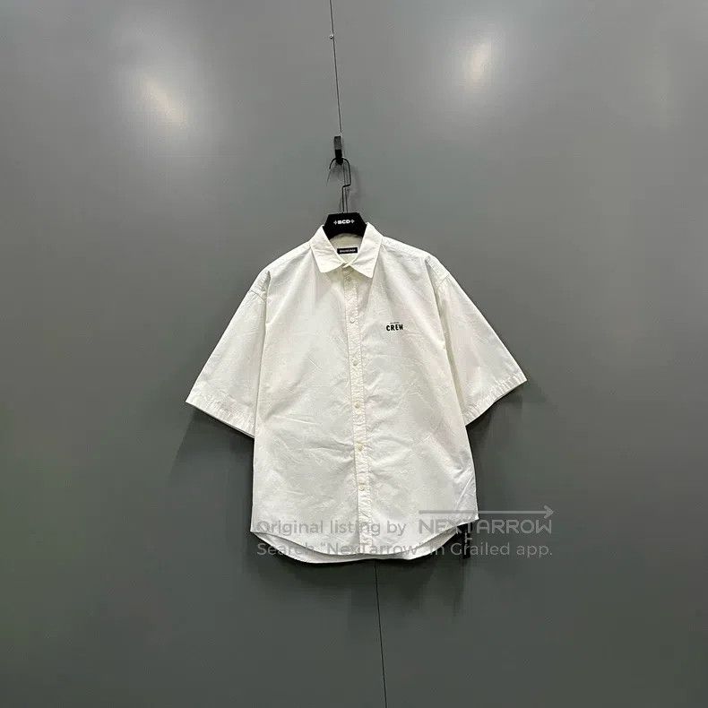 Balenciaga size 37 Lettering CREW Short Sleeve Shirt