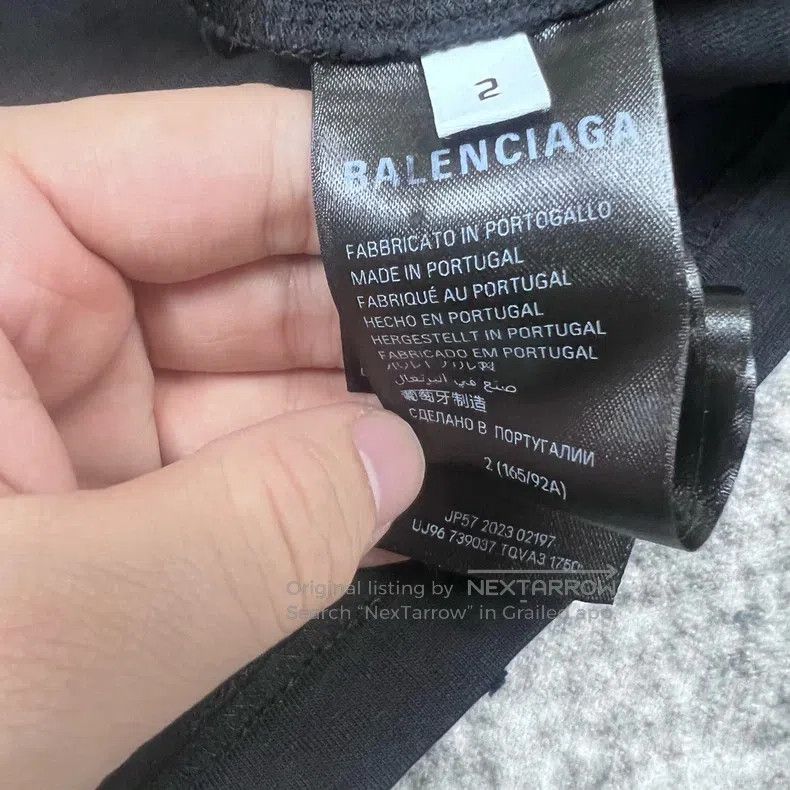 Balenciaga Balenciaga Spray Paint Blurred Logo Size US M / EU 48-50 / 2 - 4 Thumbnail