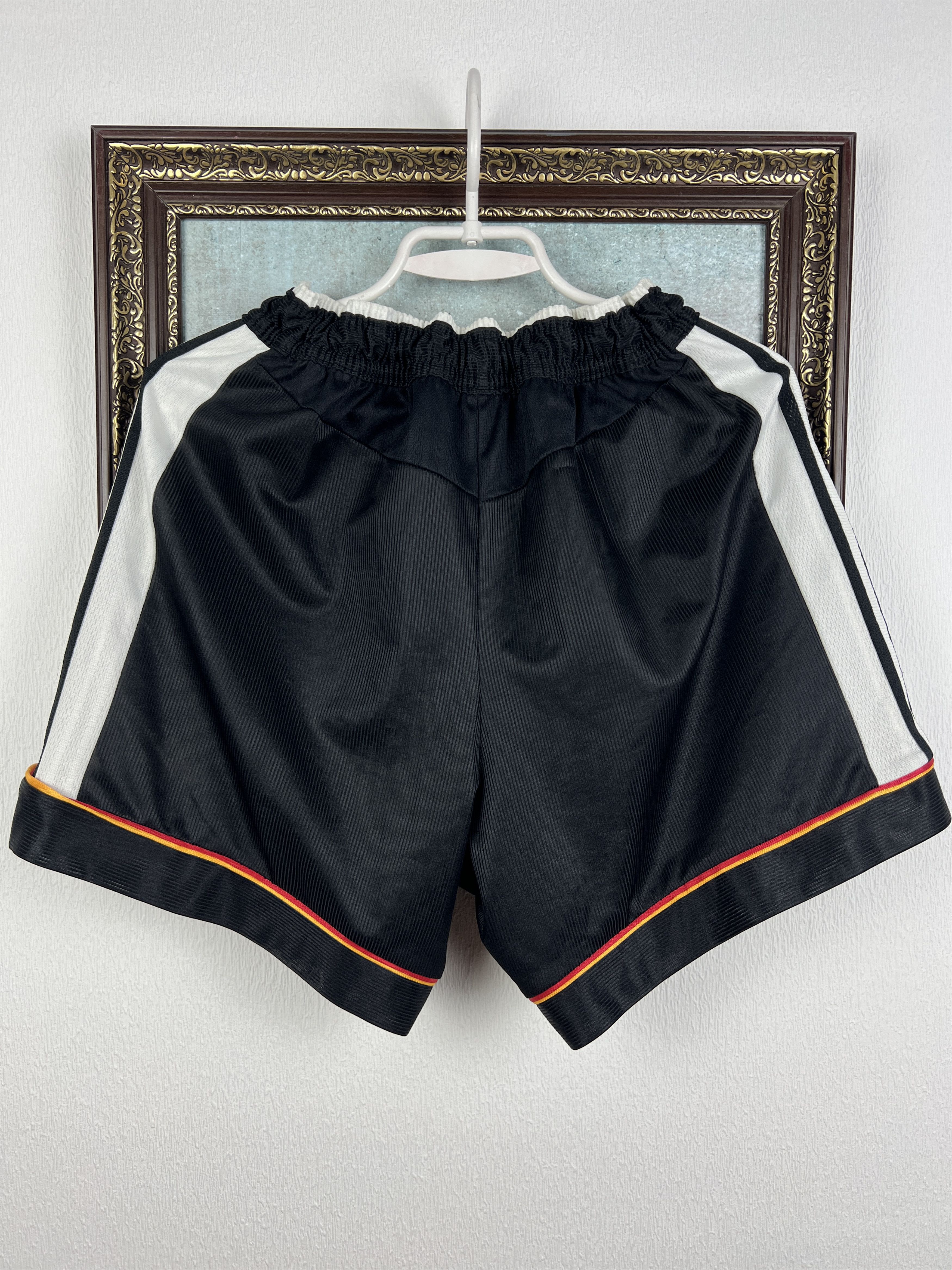 Adidas Vintage 90's Adidas Germany Football Track Shorts Soccer Size US 34 / EU 50 - 9 Thumbnail