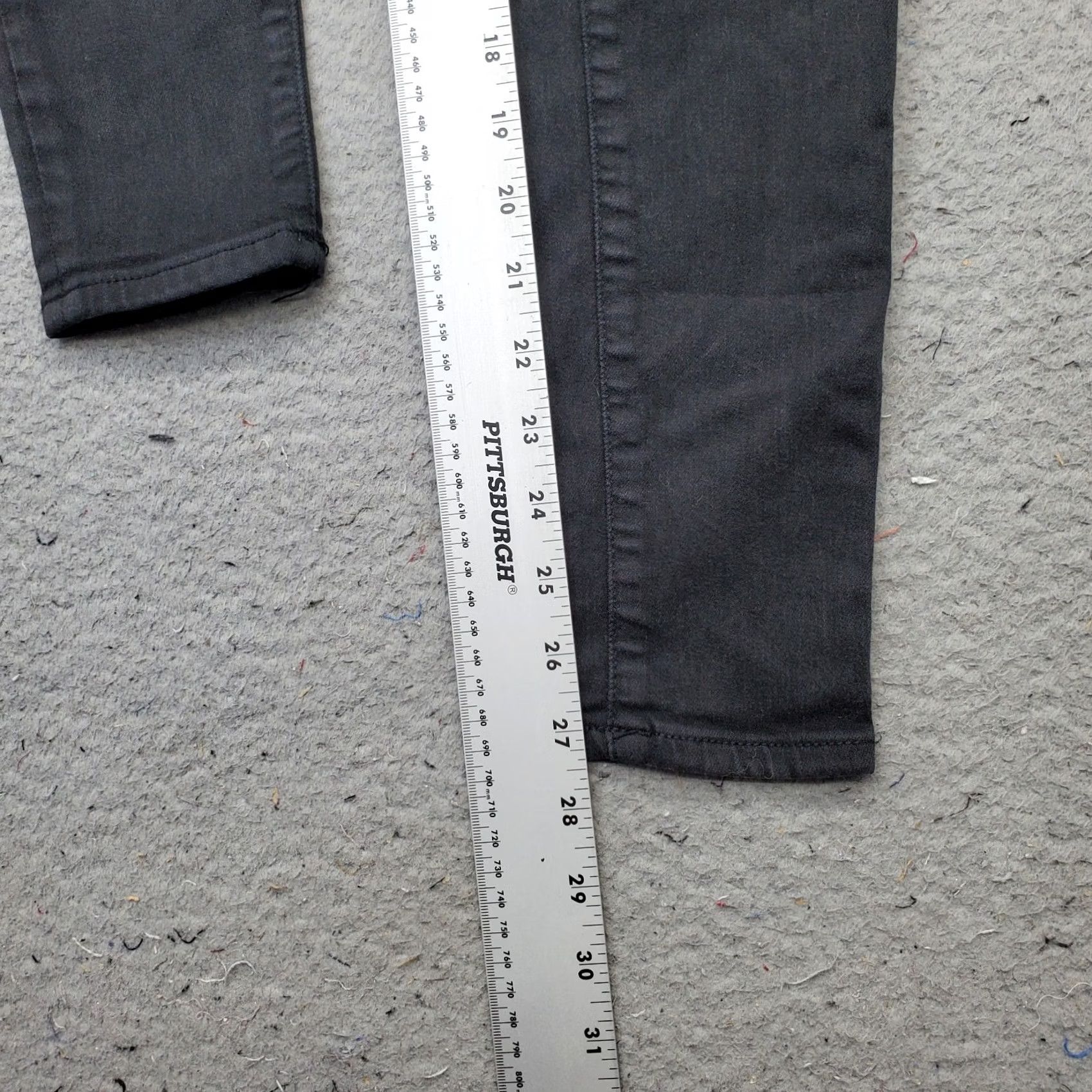 American Eagle Outfitters American Eagle Outfitters Jeans Womens 0 Black Denim Level Stretch Button Fly Womens Size 0 Black Denim Level Stretch Button Fly Size 25" / US 0 / IT 36 - 4 Thumbnail