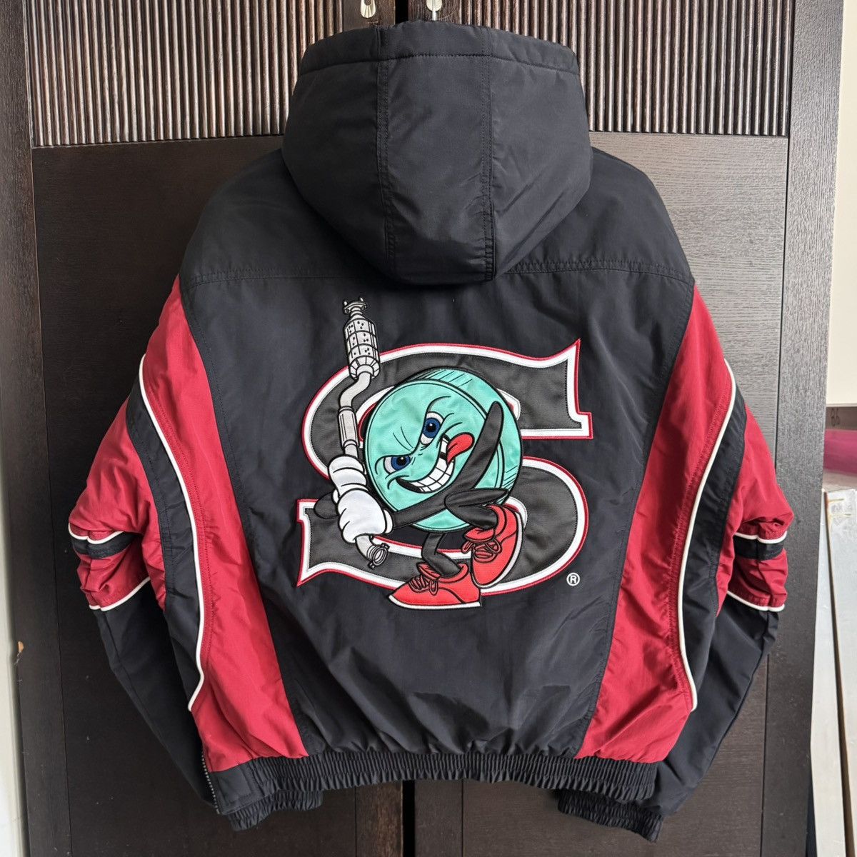 Supreme SALEM HALF ZIP STADIUM JACKET - BLACK/RED Size US S / EU 44-46 / 1 - 2 Thumbnail