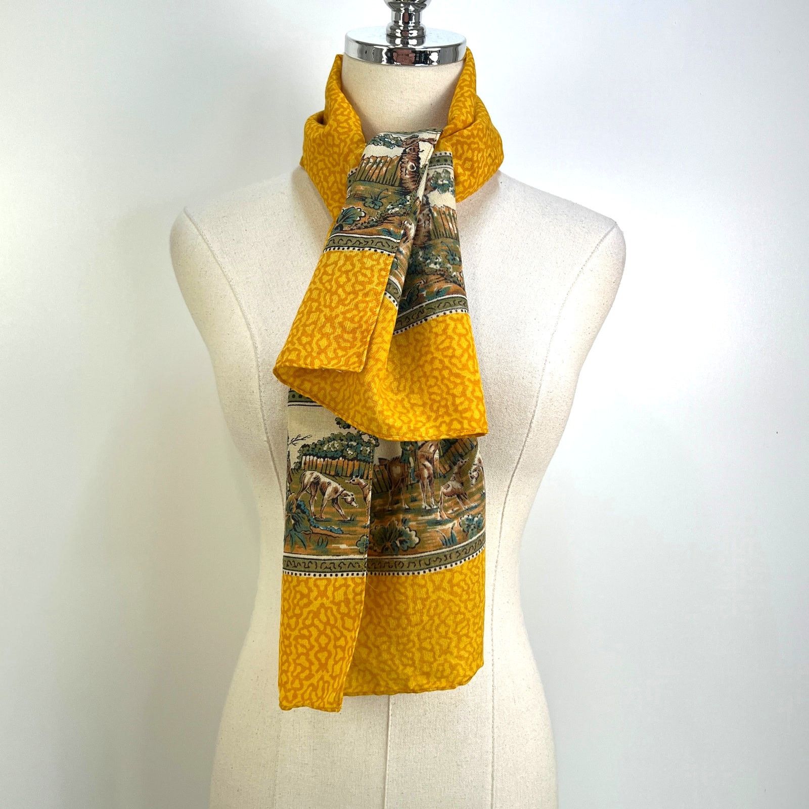Liberty Vintage Liberty of London Yellow Scarf Hunting Motif Size ONE SIZE - 1 Thumbnail