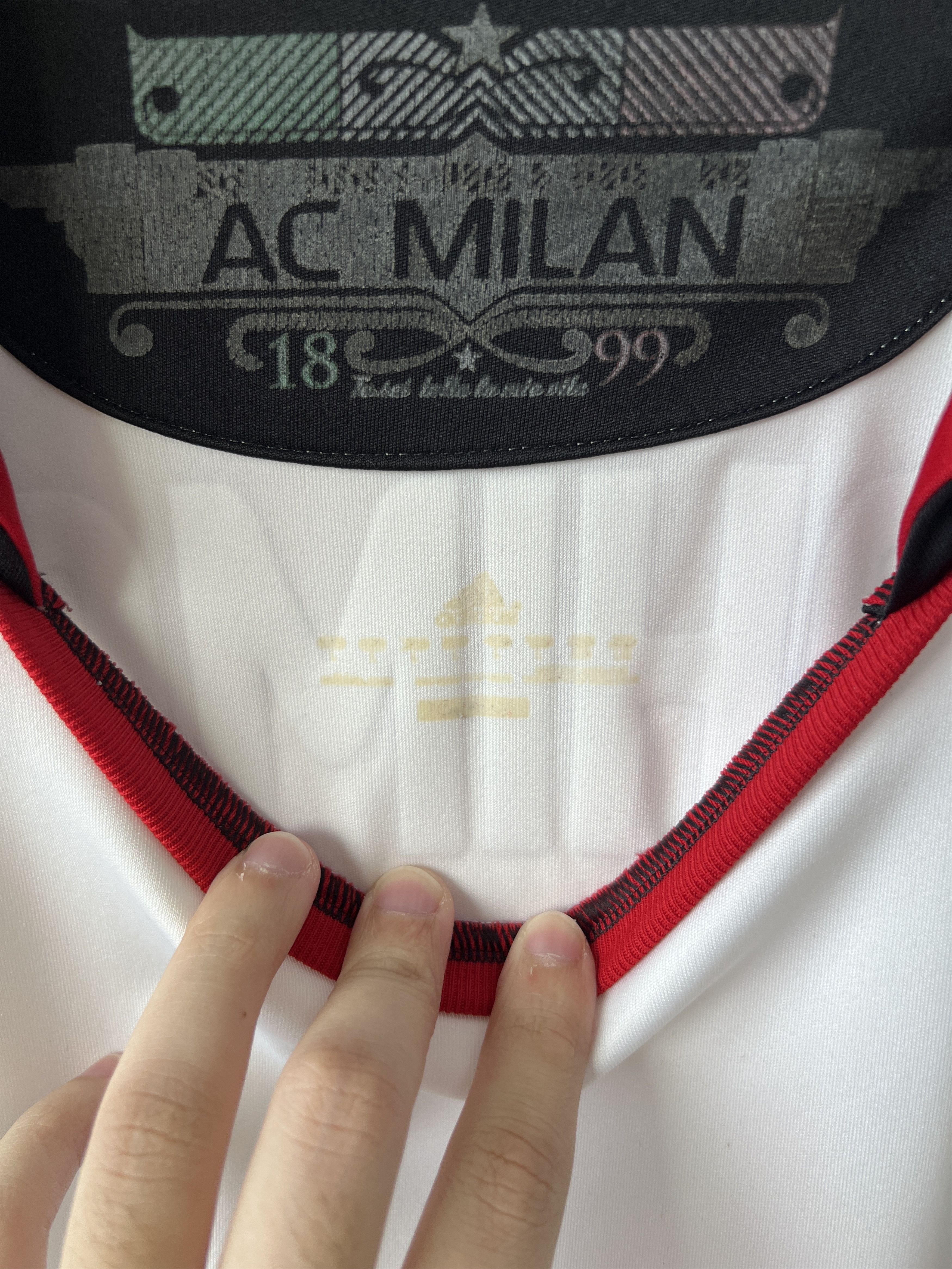 Adidas (L) AC Milan 2010-11 Away Kit Ibrahimovic #11 Size US L / EU 52-54 / 3 - 3 Thumbnail