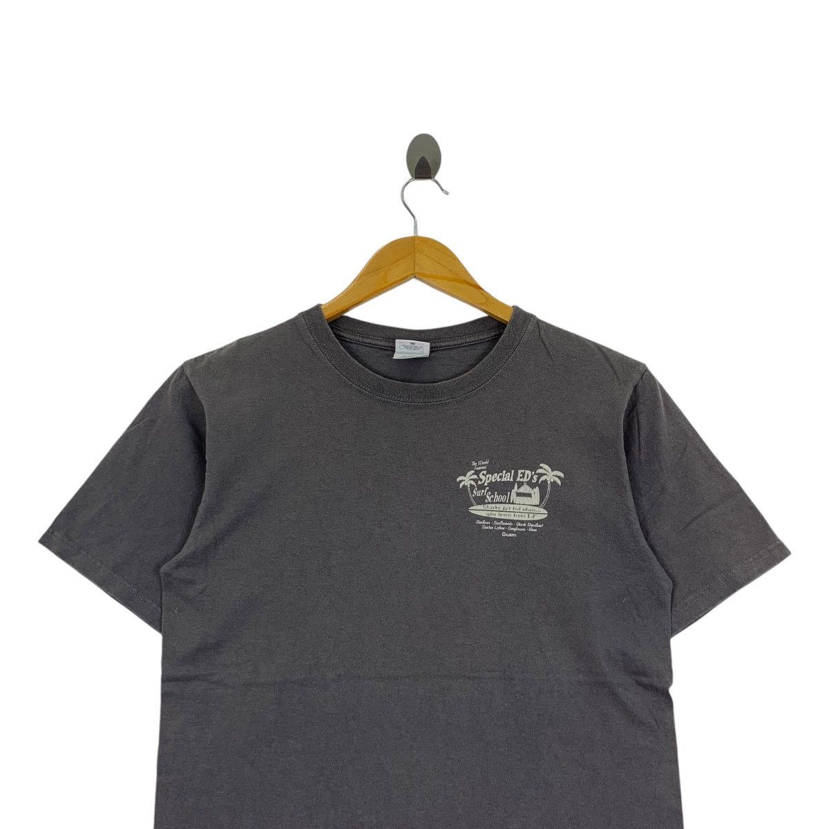 Anvil Vintage SPECIAL ED’S SURF SCHOOL Guam Hawaii Tee Shirt Size US S / EU 44-46 / 1 - 2 Thumbnail