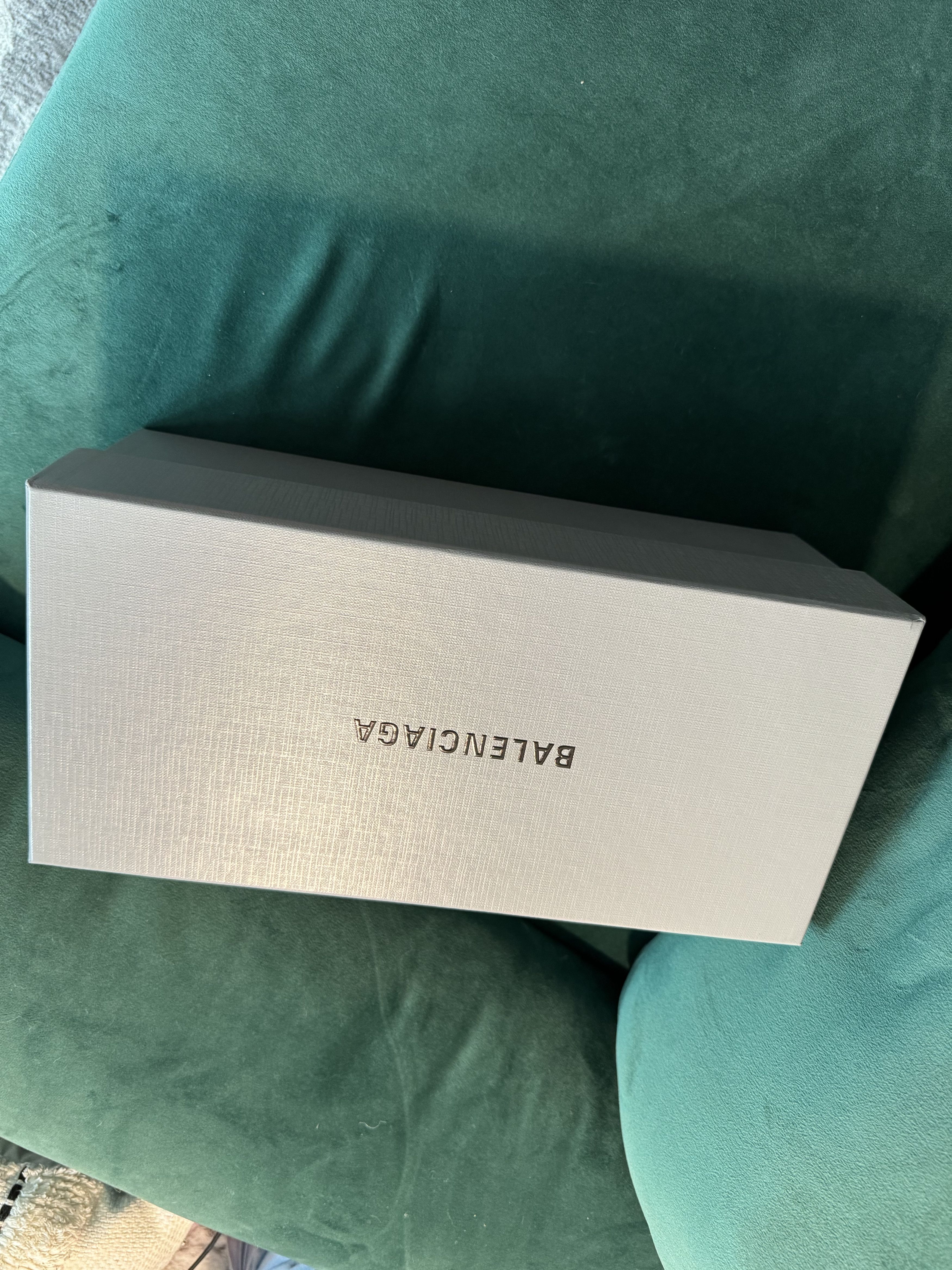 Balenciaga Pool slide logo Size US 7 / IT 37 - 4 Thumbnail