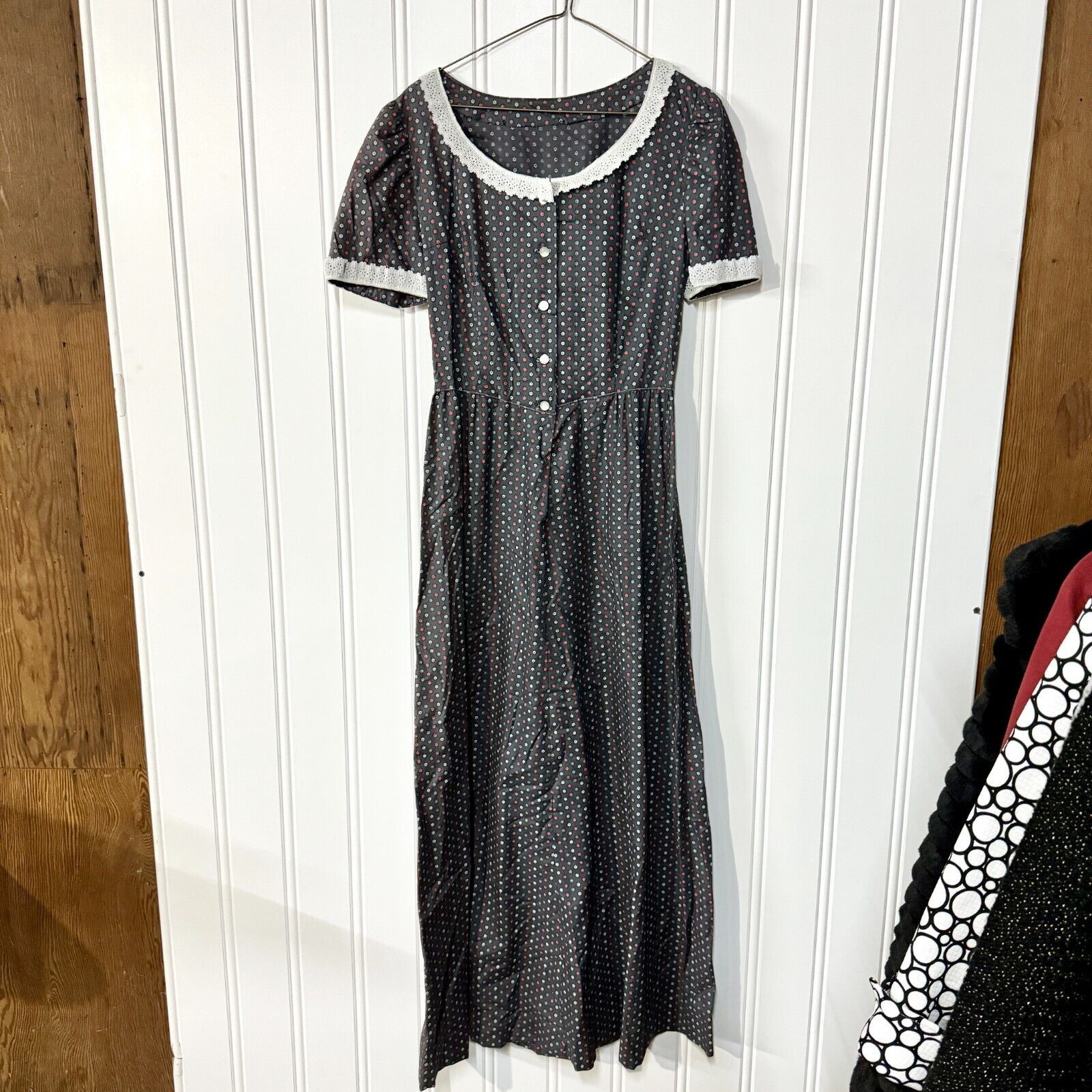 Vintage Dress Size Medium Cottage 50s Button Down Maxi