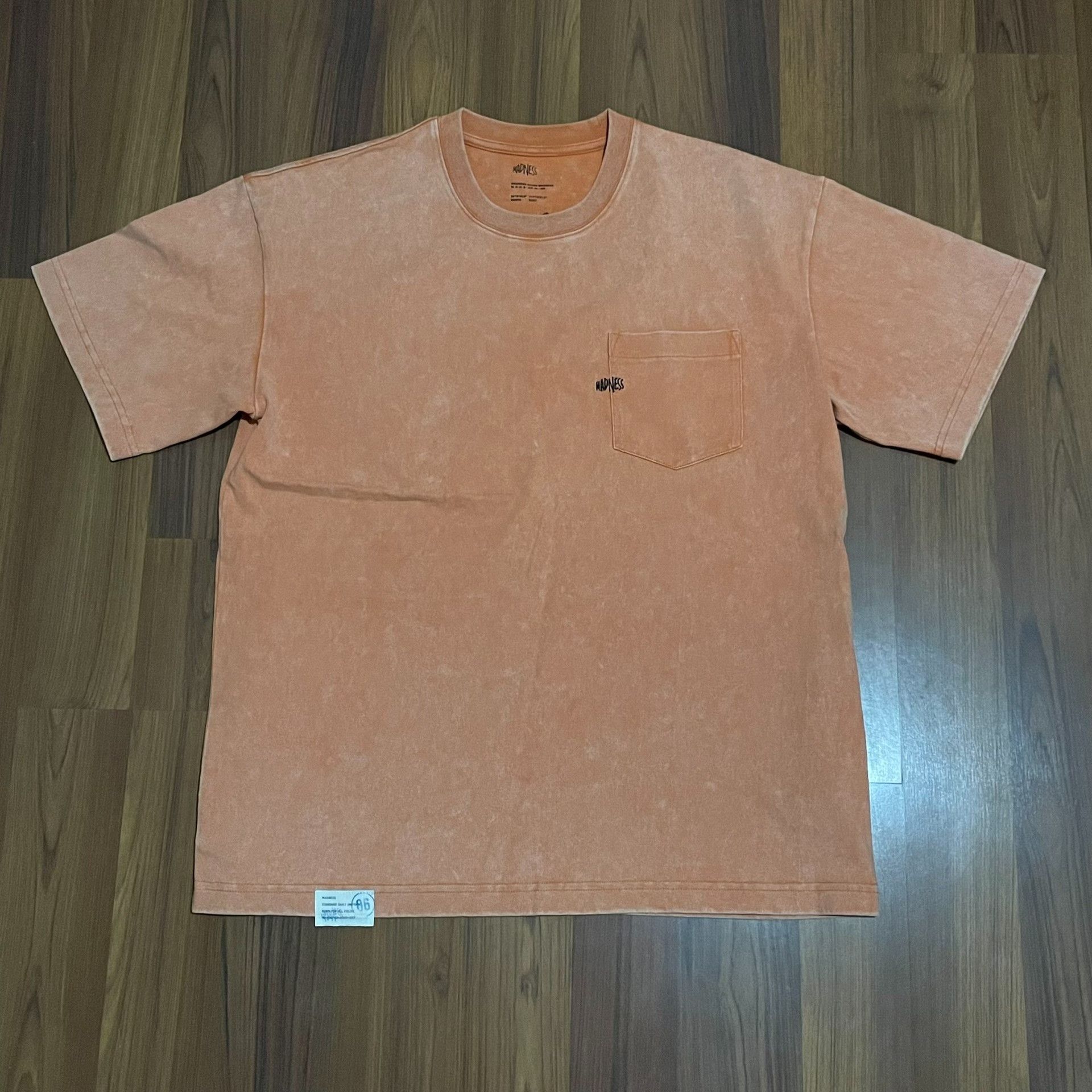 MADNESS Heavy Washed T-Shirt