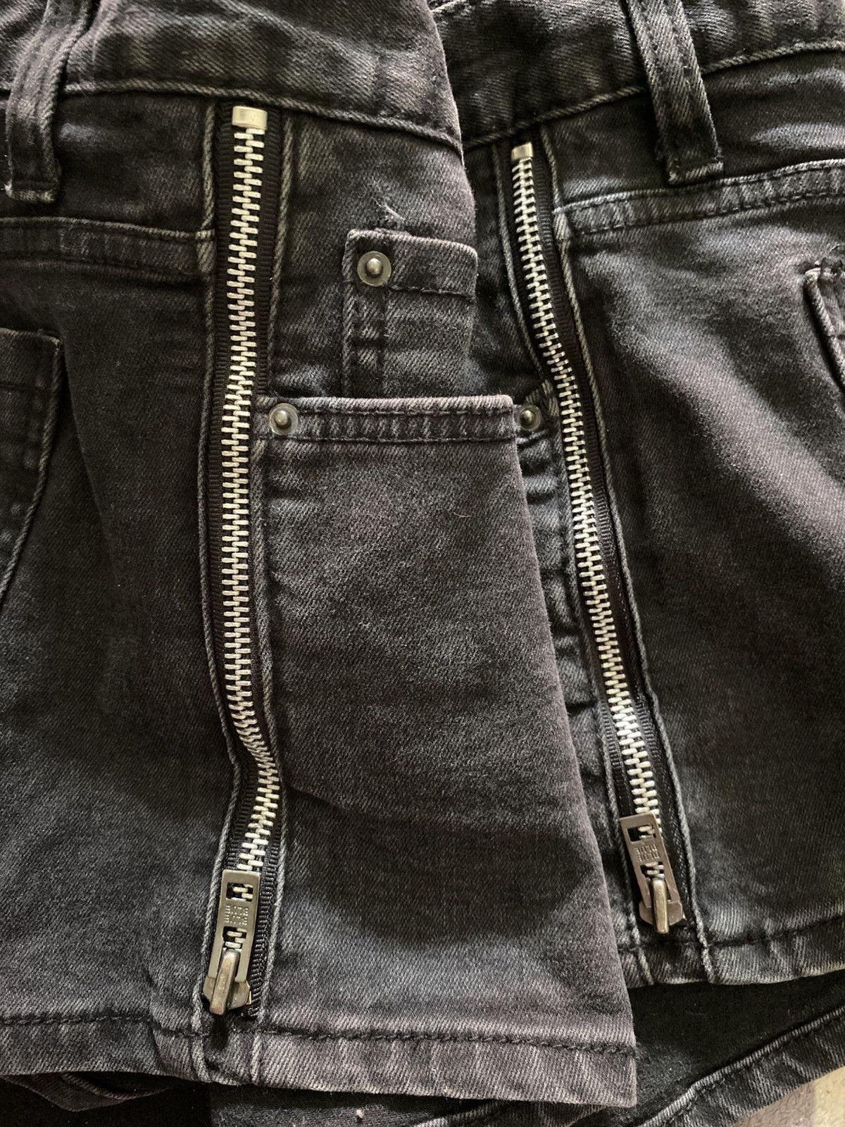 Blue Blue Japan × Japanese Brand 2000s blue/blue punk short jeans Size 30" / US 8 / IT 44 - 4 Thumbnail