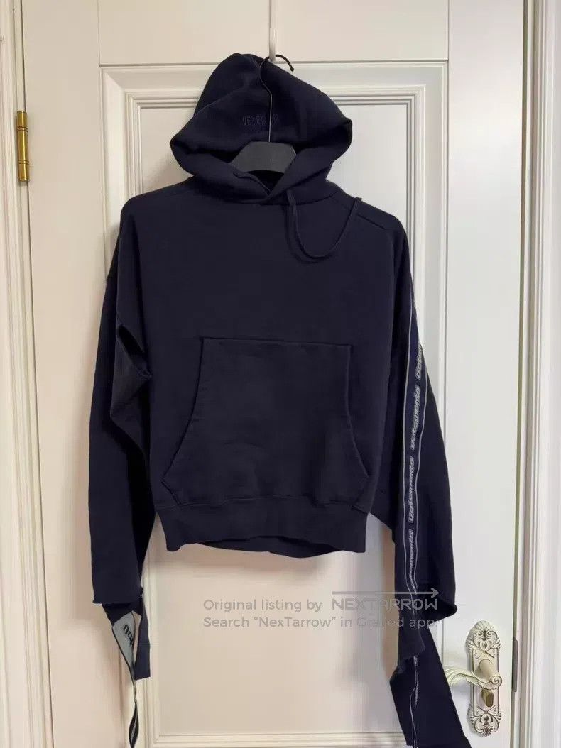 Vetements VETEMENTS Blue Ribbon Hoodie Size US XS / EU 42 / 0 - 1 Thumbnail