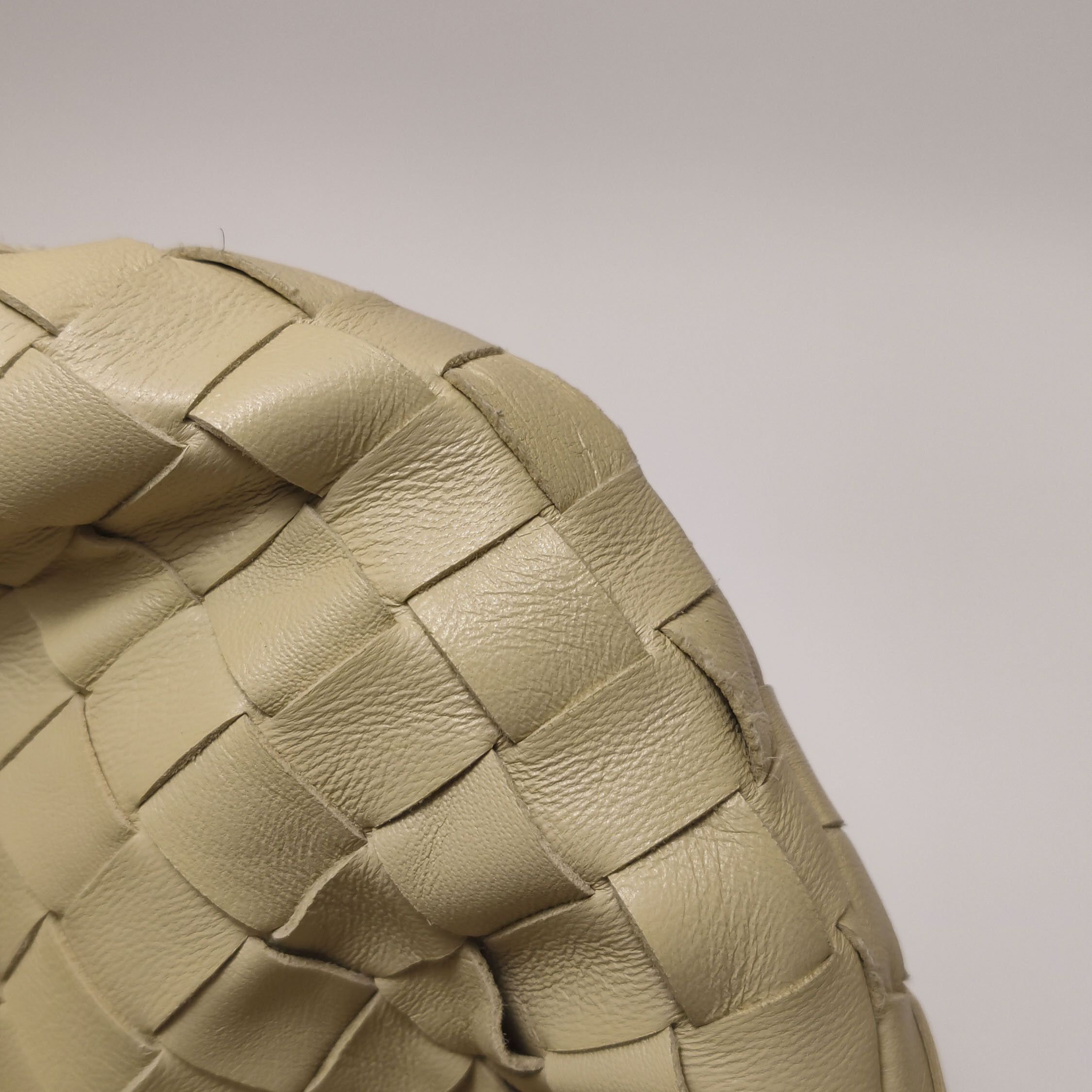 Bottega Veneta Bottega Veneta Intrecciato Jodie Shoulder Bag. Size ONE SIZE - 4 Thumbnail