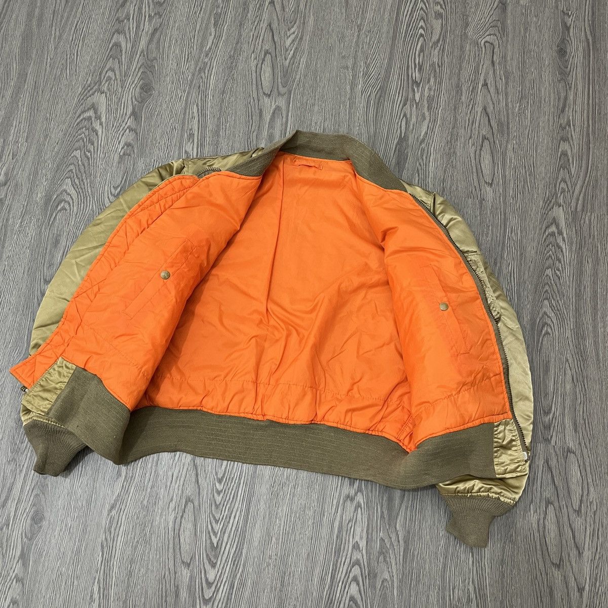 Alpha Industries Corinth Mfg.co - Vintage 80s Gold Ma-1 Fly Bomber Jacket Size US L / EU 52-54 / 3 - 8 Thumbnail