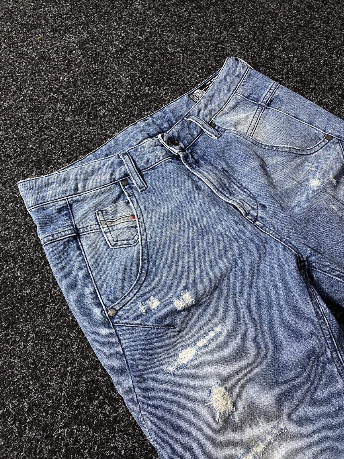 Diesel × If Six Was Nine × Vintage Vintage 90s Y2K Distressed Diesel Industry Jeans baggy pants Size 27" / US 4 / IT 40 - 6 Thumbnail