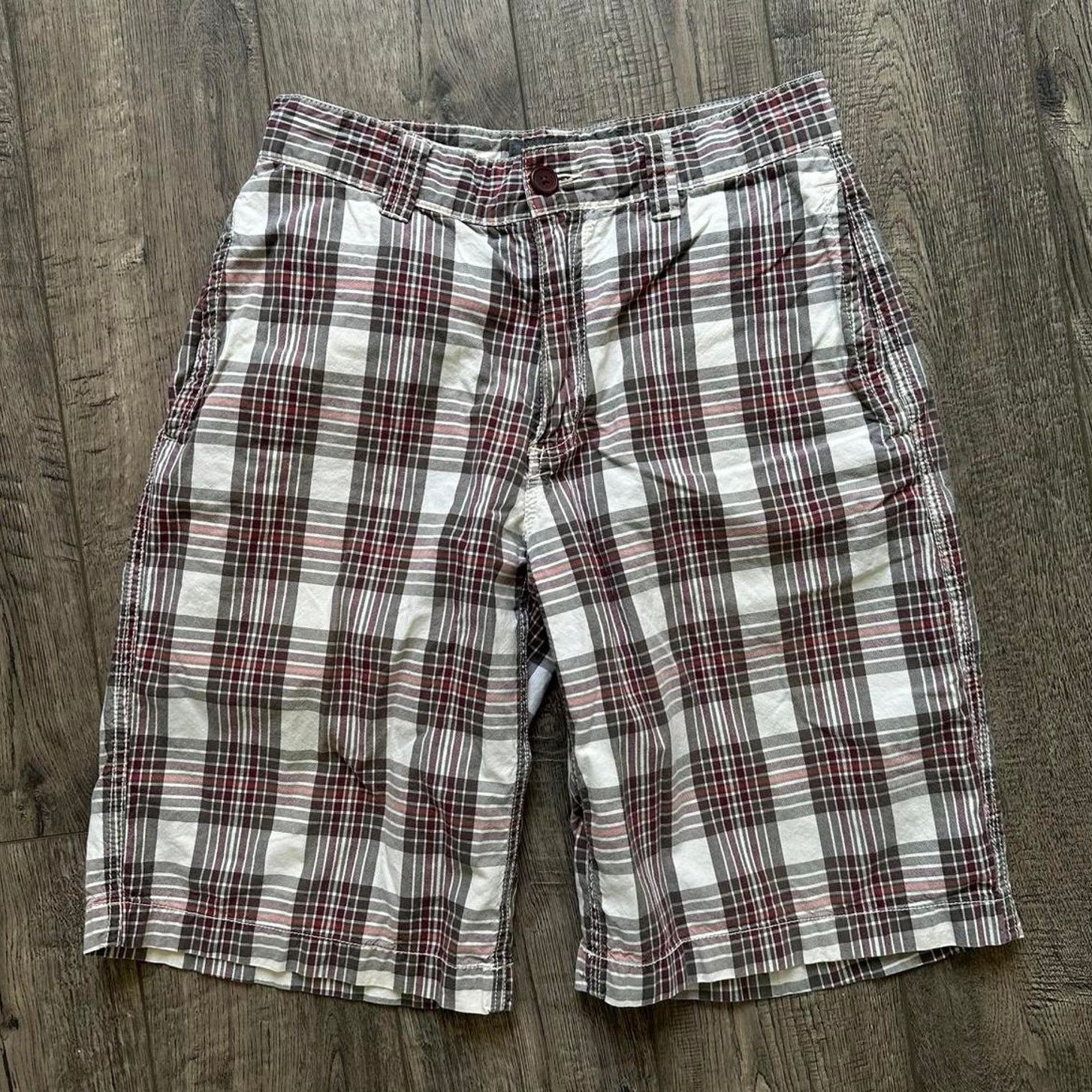Old Navy Vintage Y2K 00s Old Navy Basic Preppy Plaid Skater Shorts Size US 28 / EU 44 - 1 Thumbnail