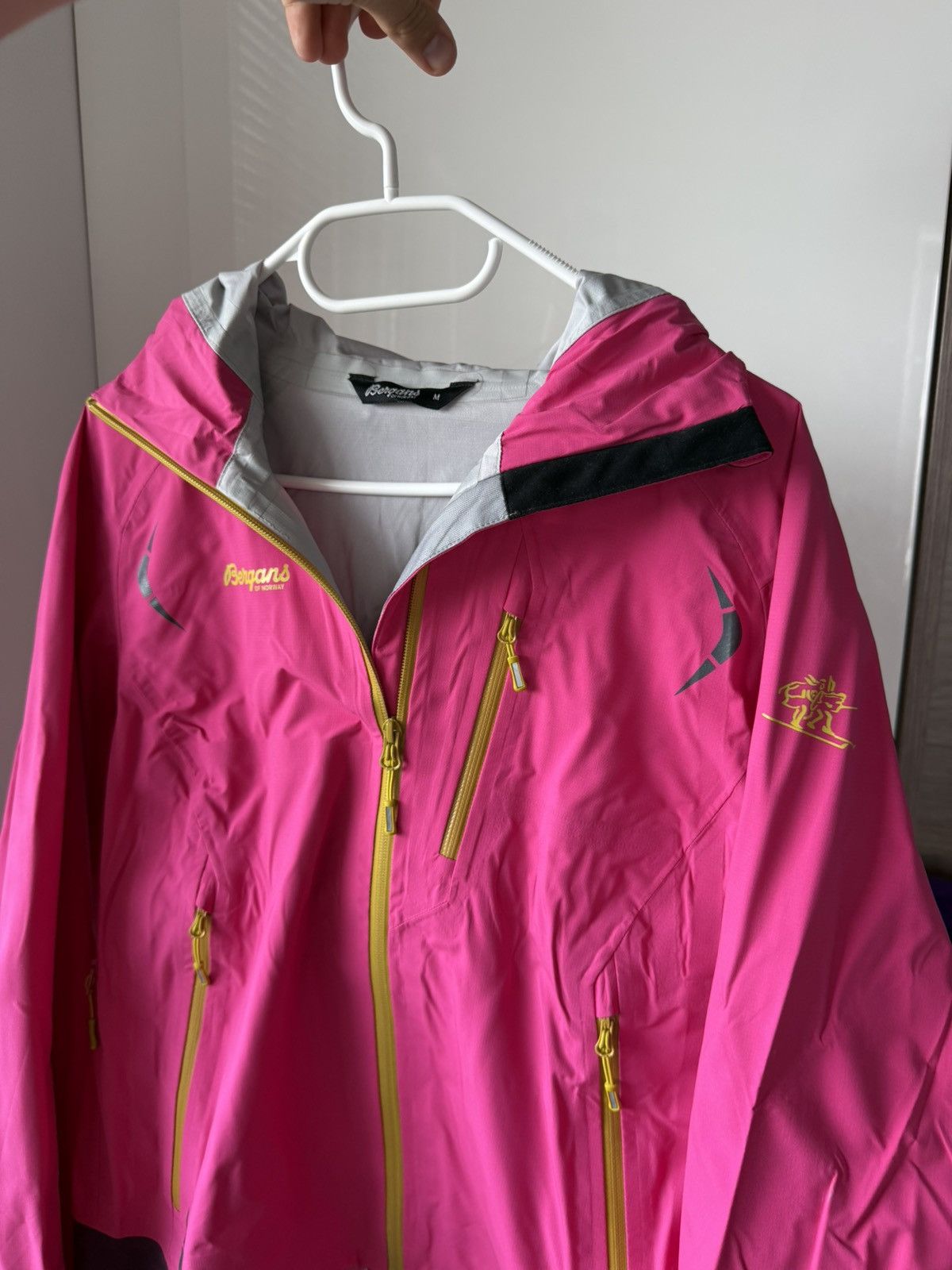 Bergans of Norway Bergans Of Norway Dermizax Waterproof Ski Storen Lady Jacket Size M / US 6-8 / IT 42-44 - 3 Thumbnail