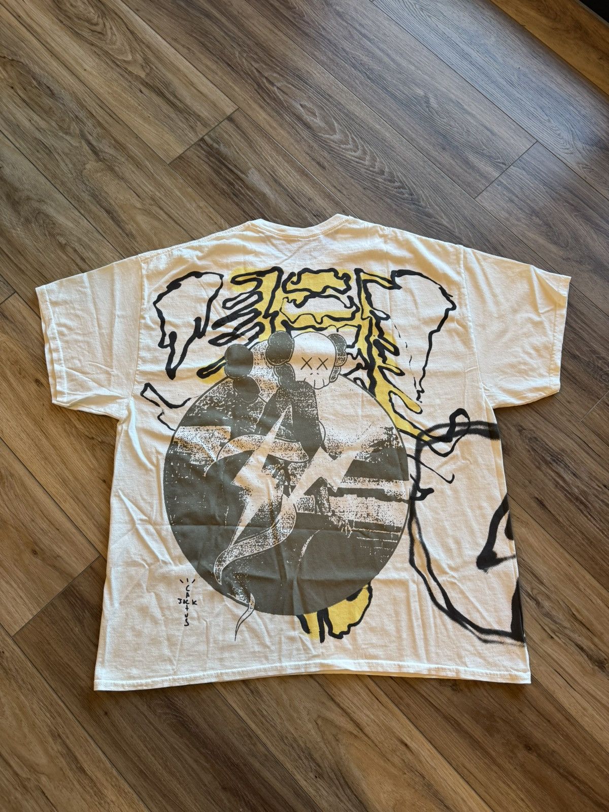 Fragment Design × Kaws × Travis Scott Travis Scott Cactus Jack x Kaws x Fragment Tee Size XL Size US XL / EU 56 / 4 - 2 Thumbnail