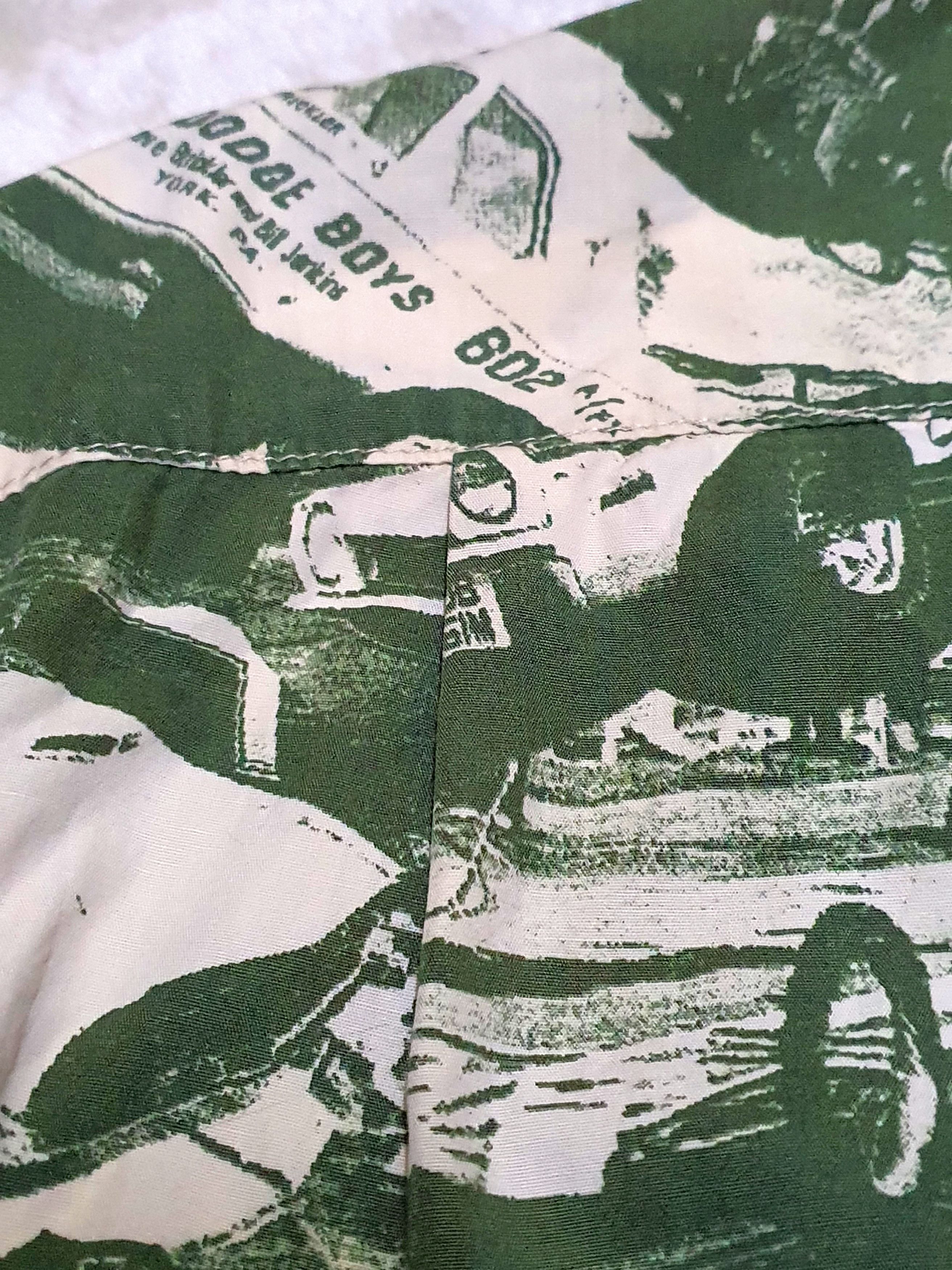 Hysteric Glamour Hysteric Glamour - Vintage race cars all over prints shirt Size US M / EU 48-50 / 2 - 12 Thumbnail