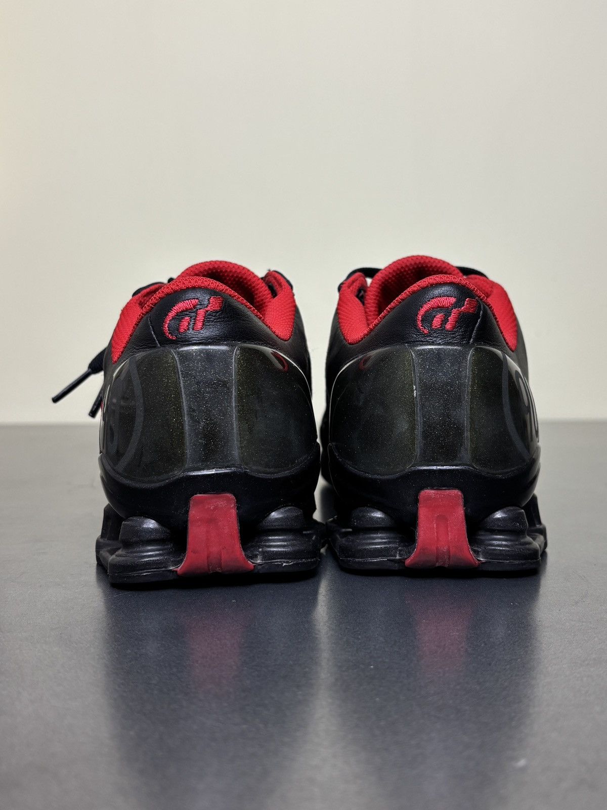 Nike 2005 Nike Shox Total Magia II Gran Turismo 4 PS2 Vintage 7.5 Size US 9 / IT 39 - 12 Thumbnail