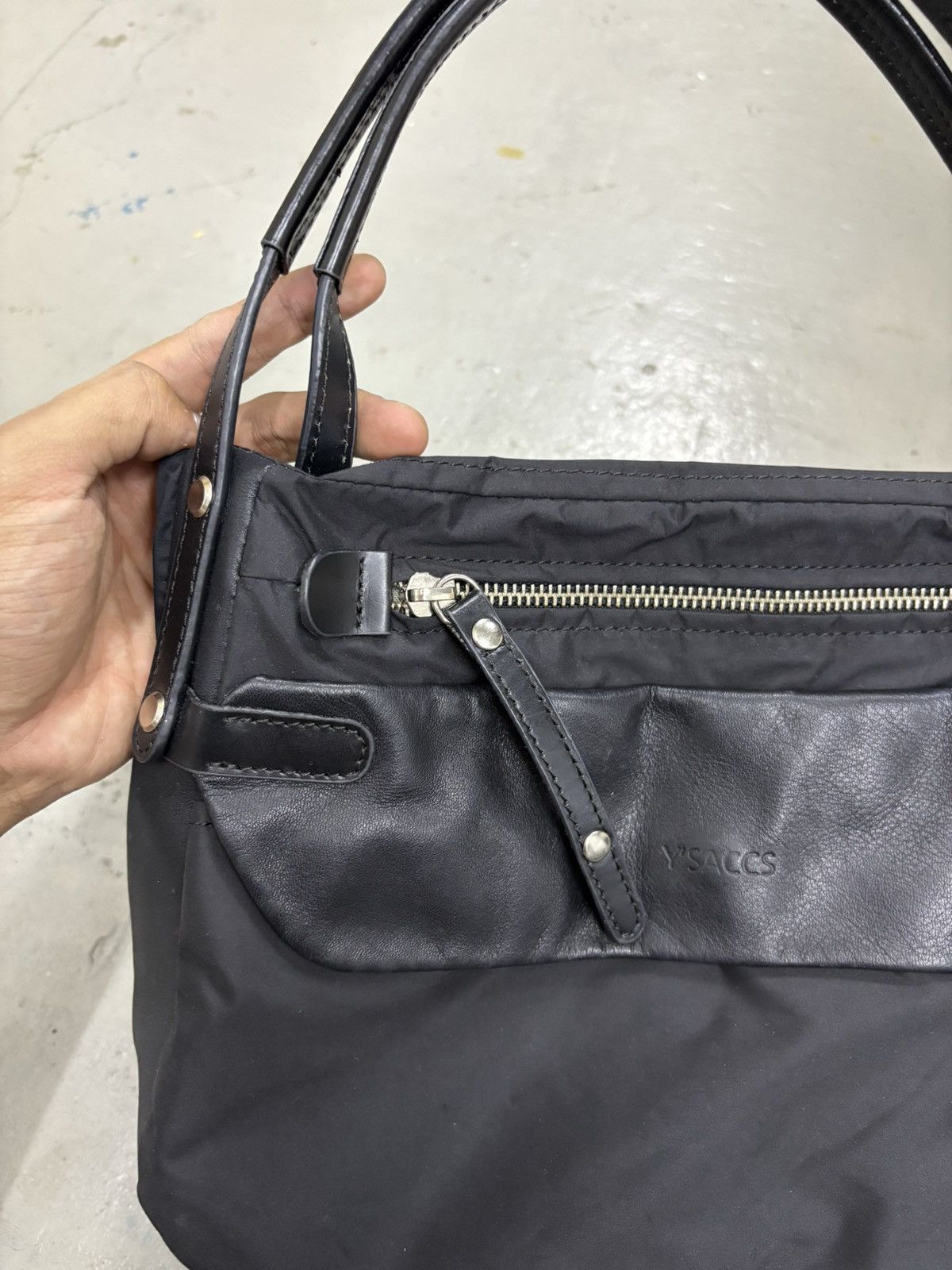Yohji Yamamoto Yohji Yamamoto Y'SACCS bag black bag leather pocket design Size ONE SIZE - 9 Thumbnail