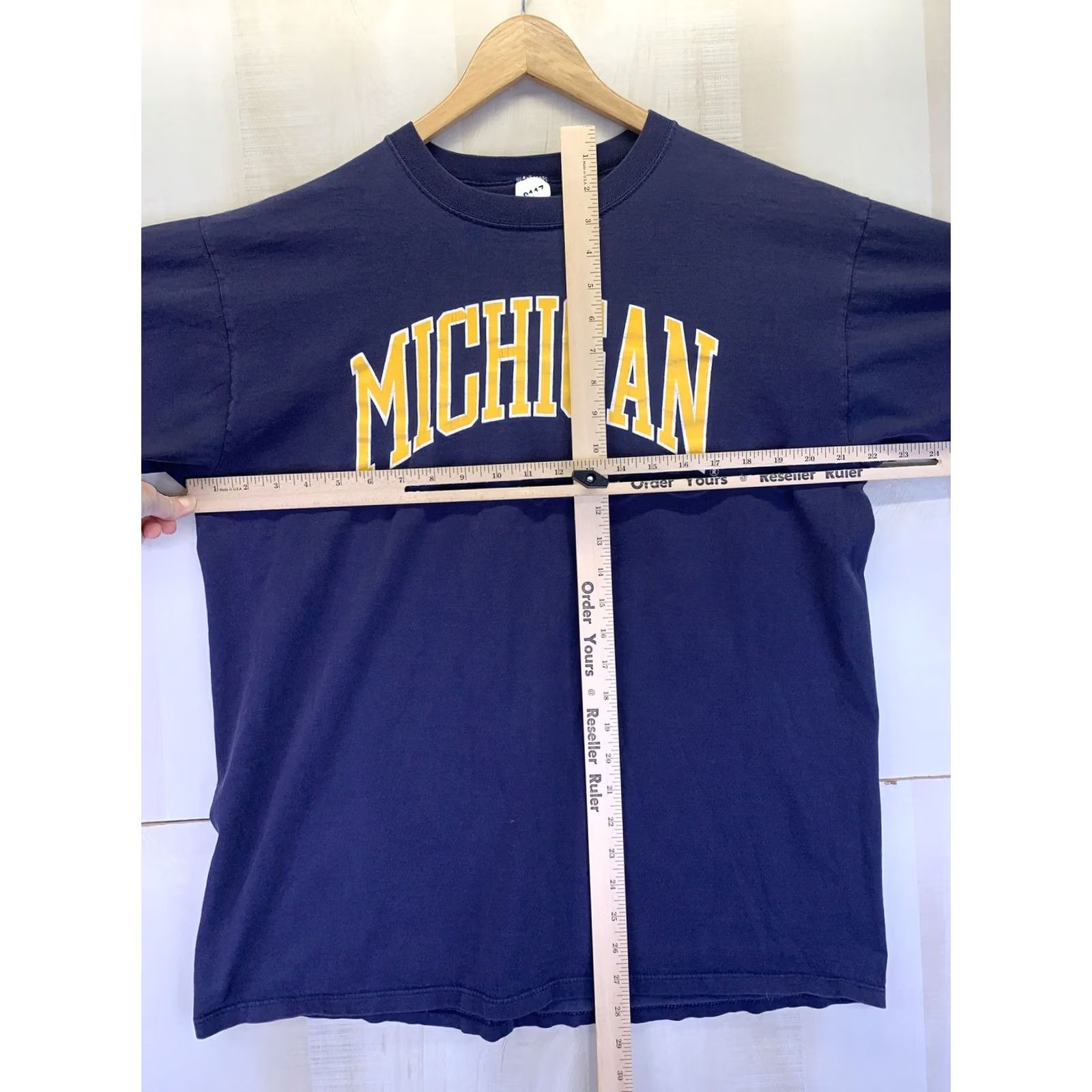 Russell Athletic VINTAGE Russell Athletic Michigan Mens Graphic T Shirt XL USA Made-9117 Blue Cotton Crew Neck Short Sleeve Sports Graphic Print Men Size US XL / EU 56 / 4 - 4 Thumbnail