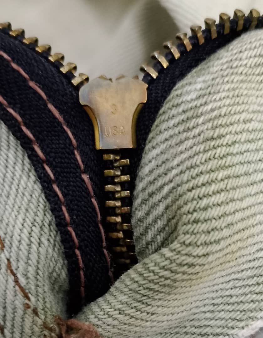 Billabong × Vintage VINTAGE BILLABONG DENIM DISTRESS TALON ZIPPER HARD TO FIND Size US 32 / EU 48 - 6 Thumbnail
