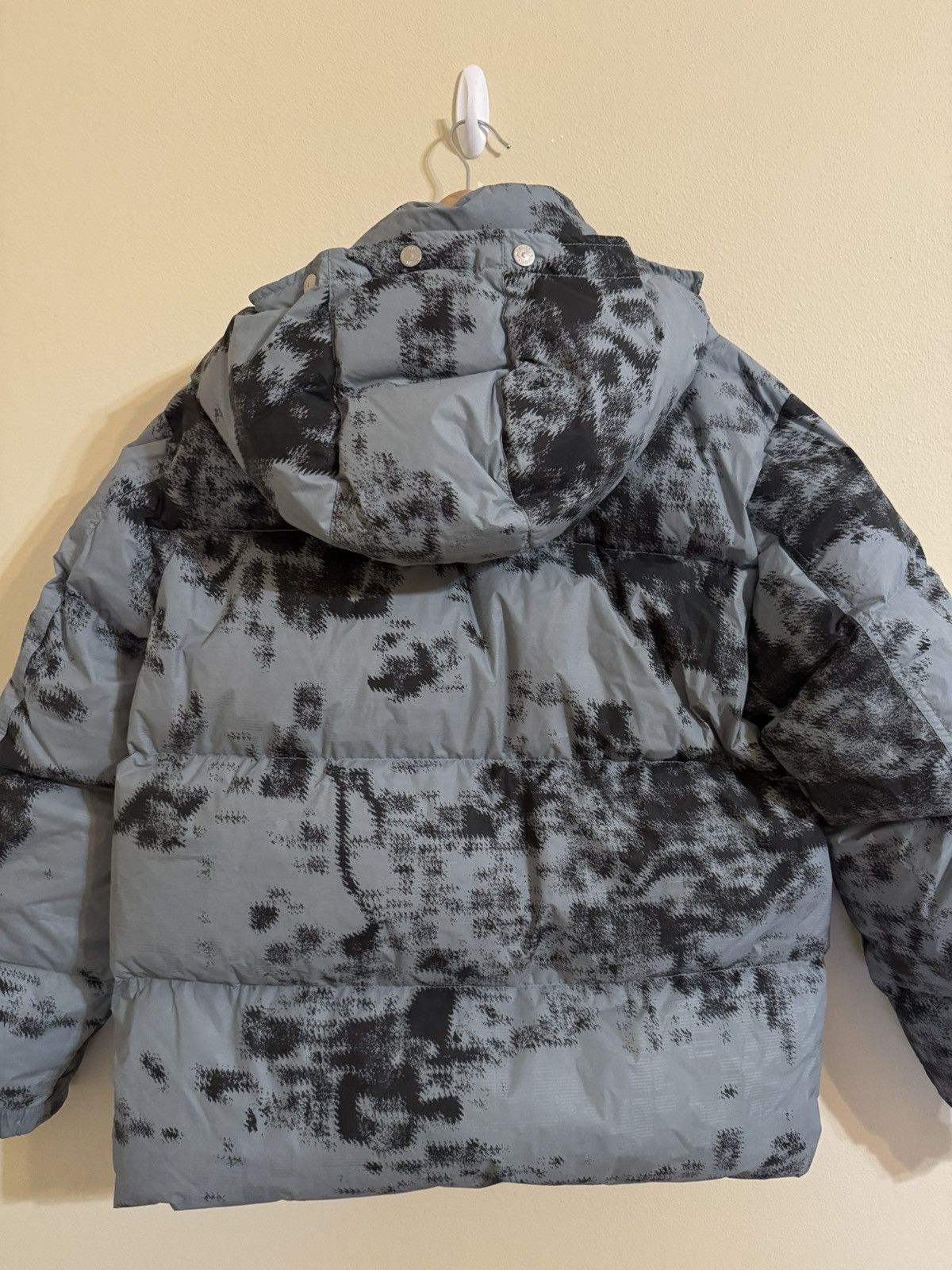 Stone Island Stone Island New Ice Jacket Earth Mapping Camouflage Down XL Size US XL / EU 56 / 4 - 13 Thumbnail