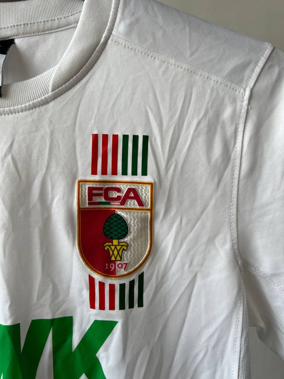 Nike 2015/16 AUGSBURG FC SIGNED HOME SOCCER JERSEY FOOTBALL SHIRT Size US S / EU 44-46 / 1 - 5 Thumbnail