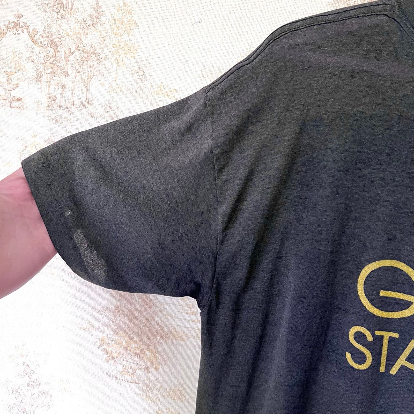 Vintage 1980s UAW Member T-Shirt | Thrashed Vintage Union Tee | L/XL Size US L / EU 52-54 / 3 - 9 Thumbnail
