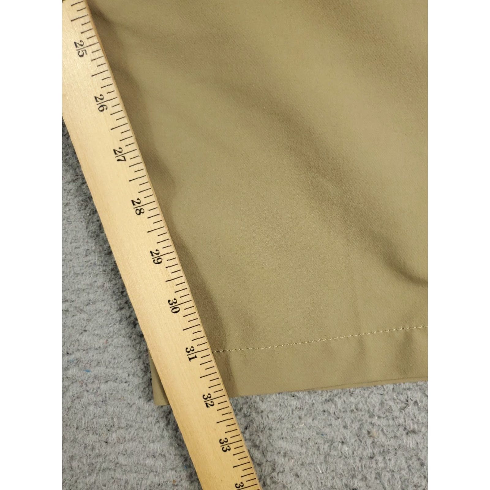 Under Armour Under Armour Chino Pants Mens 38x32 Beige Flat Front Stretch Golf Trousers Size US 38 / EU 54 - 5 Thumbnail
