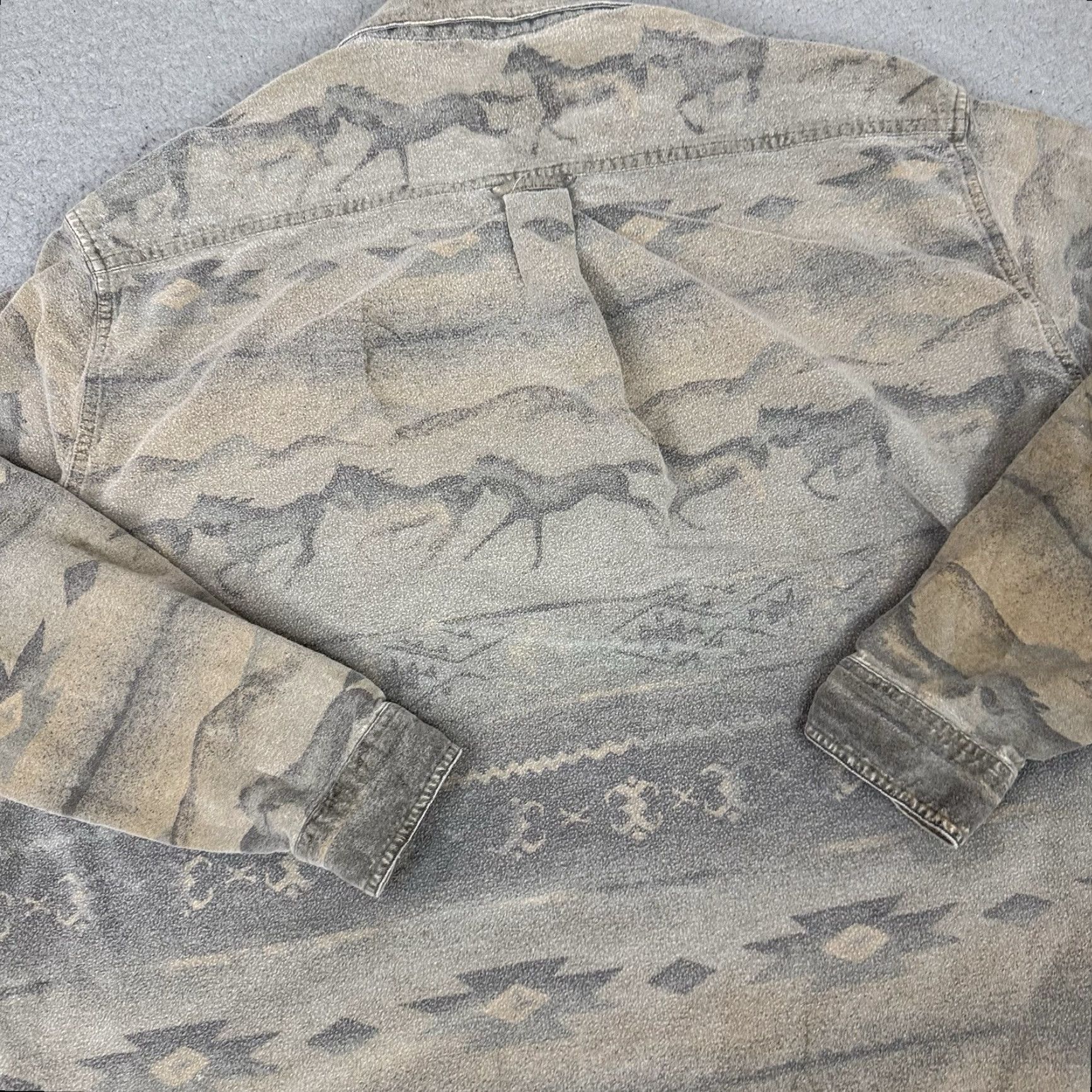 Vintage Cabela's Shirt Women 2XL Gray Aztec Chamois Deerskin Button Collared Long Sleeve Casual Shirt Womens Size XXL / US 16-18 / IT 52-54 - 5 Thumbnail