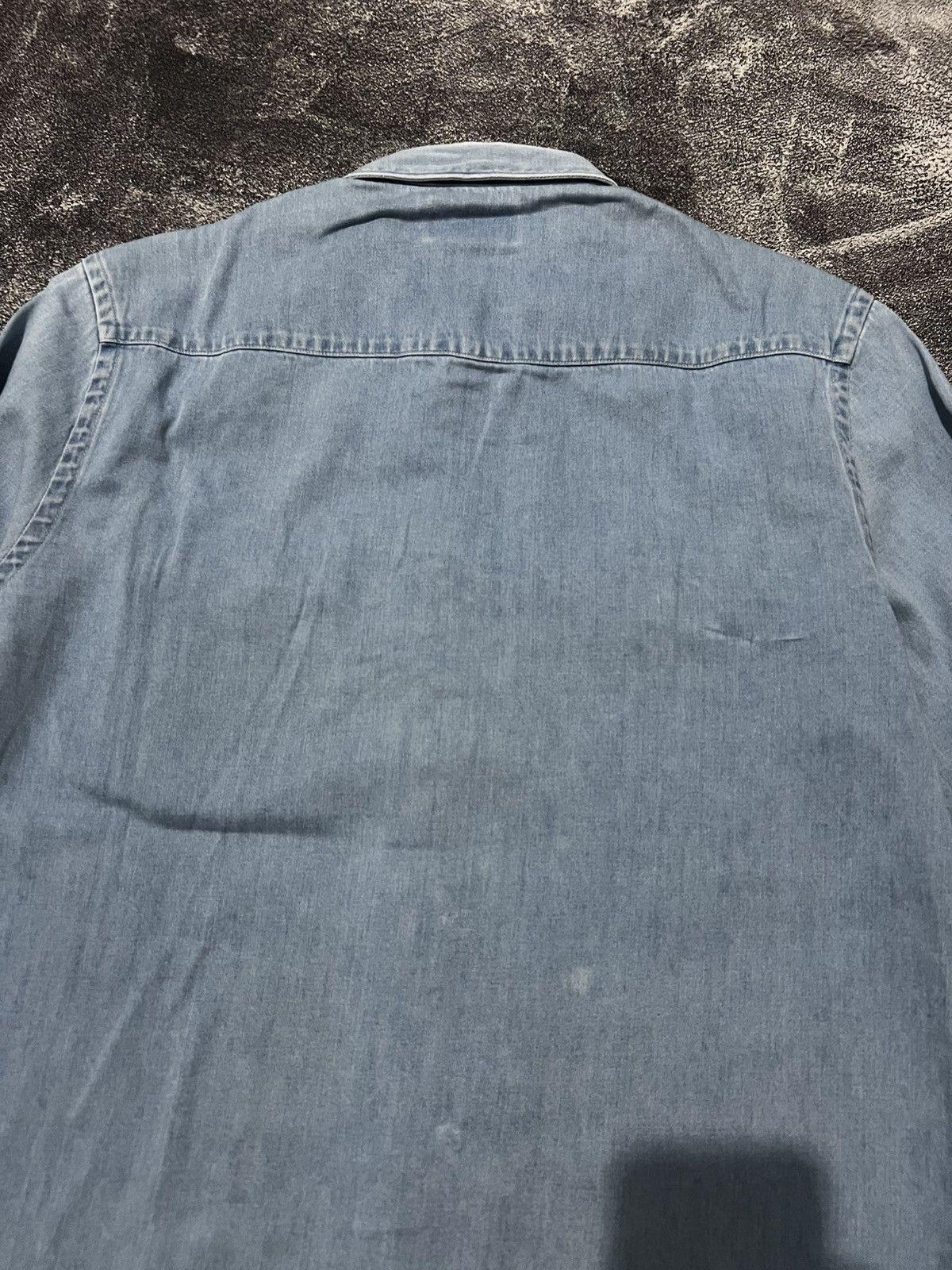 Acne Studios Acne Studios Ewing Den Pss16 Stone Button Shirt Size US M / EU 48-50 / 2 - 6 Thumbnail