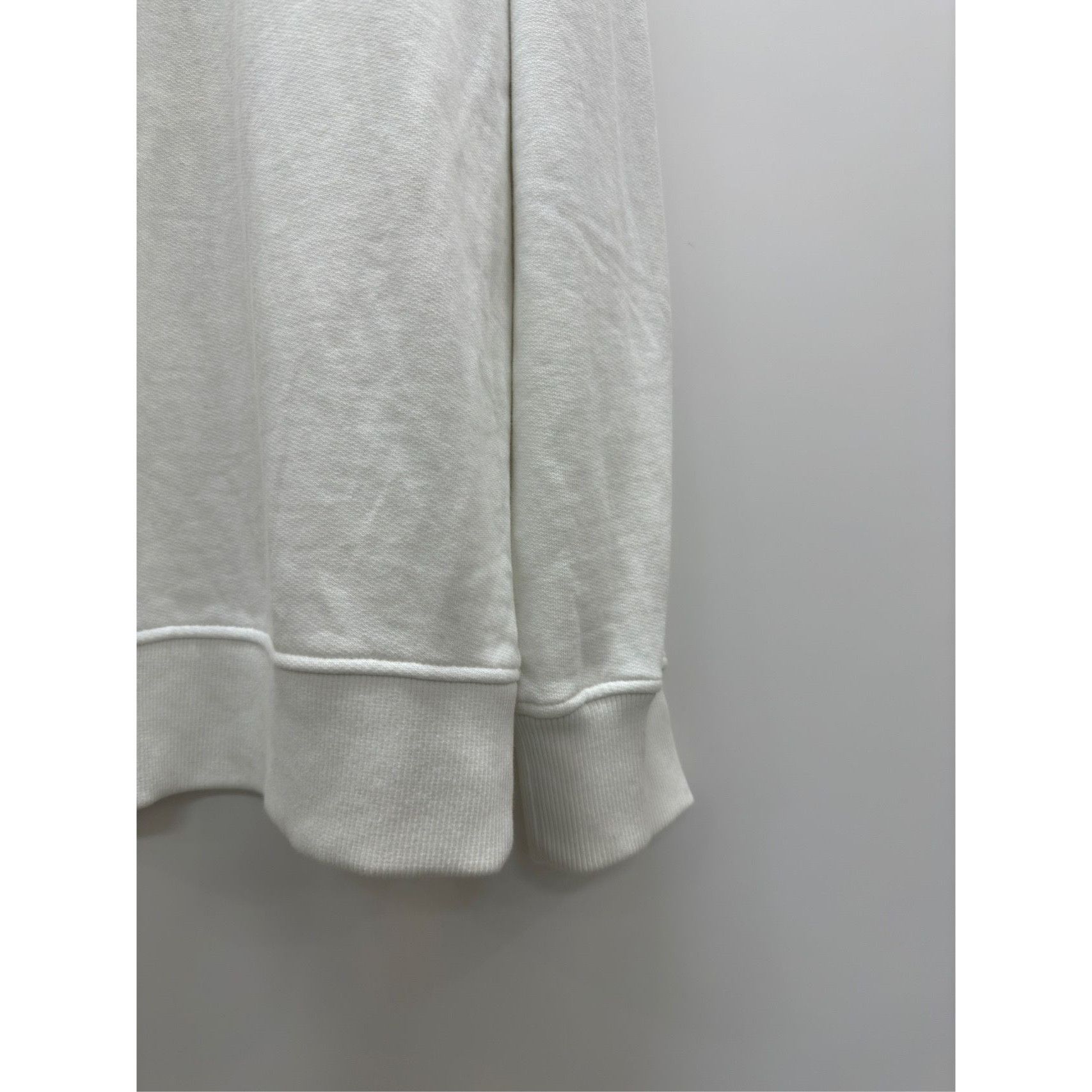 Givenchy Givenchy Classic Black Star Appliqué Crewneck Sweatshirt (Si Size S / US 4 / IT 40 - 4 Thumbnail