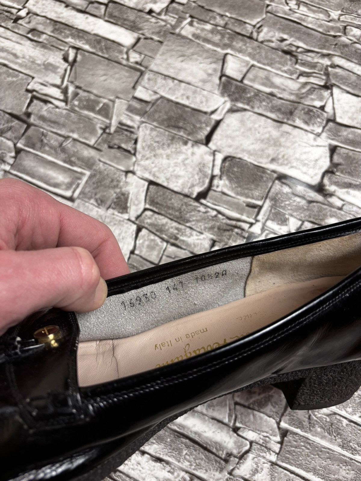 Salvatore Ferragamo Salvatore Ferragamo Vintage Tassel Loafers Black Leather Size US 10.5 / IT 40.5 - 5 Thumbnail