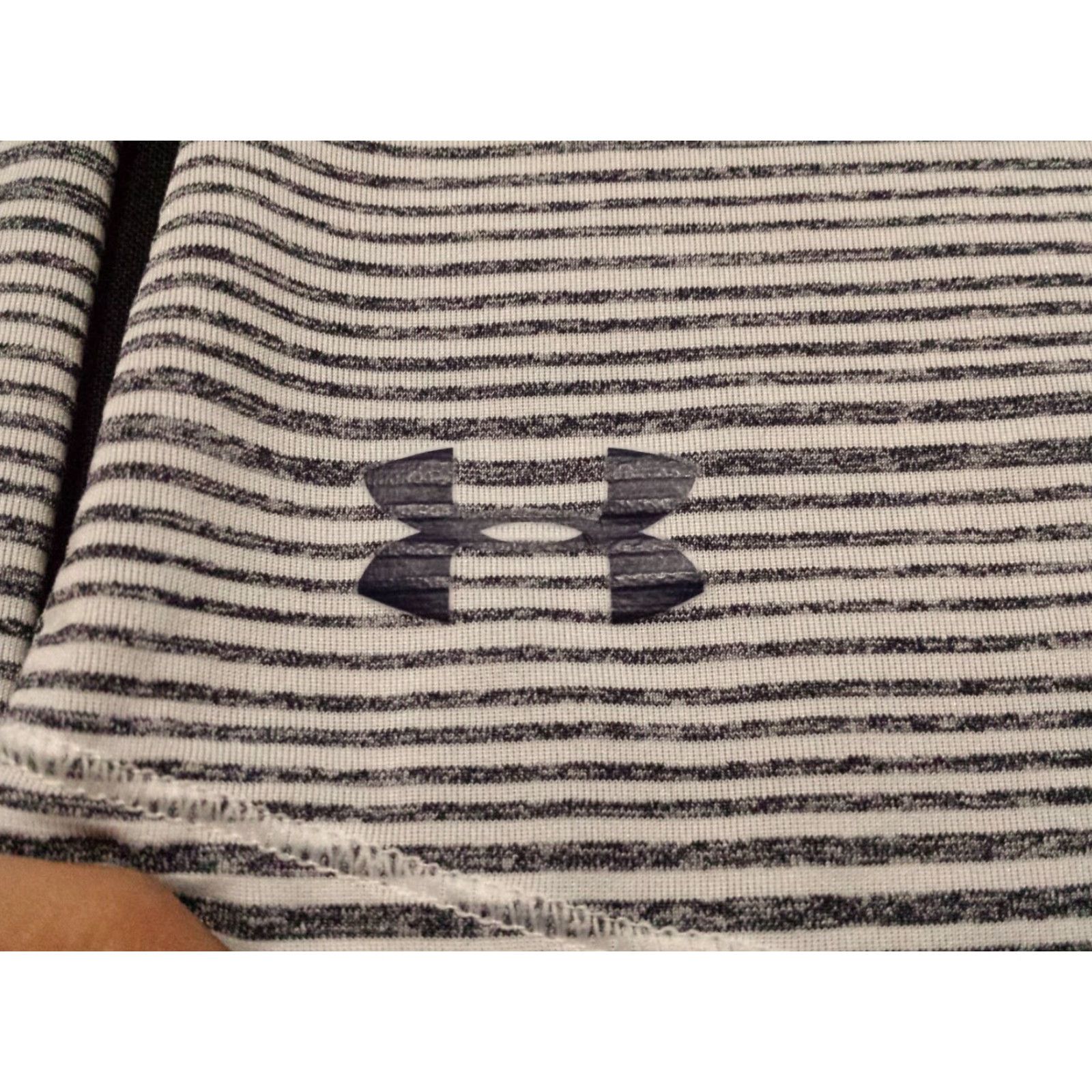 Under Armour Under Armour Womens Small Shirt L/S Blue Striped Mock Neck Nebraska Cornhusker Size S / US 4 / IT 40 - 4 Thumbnail