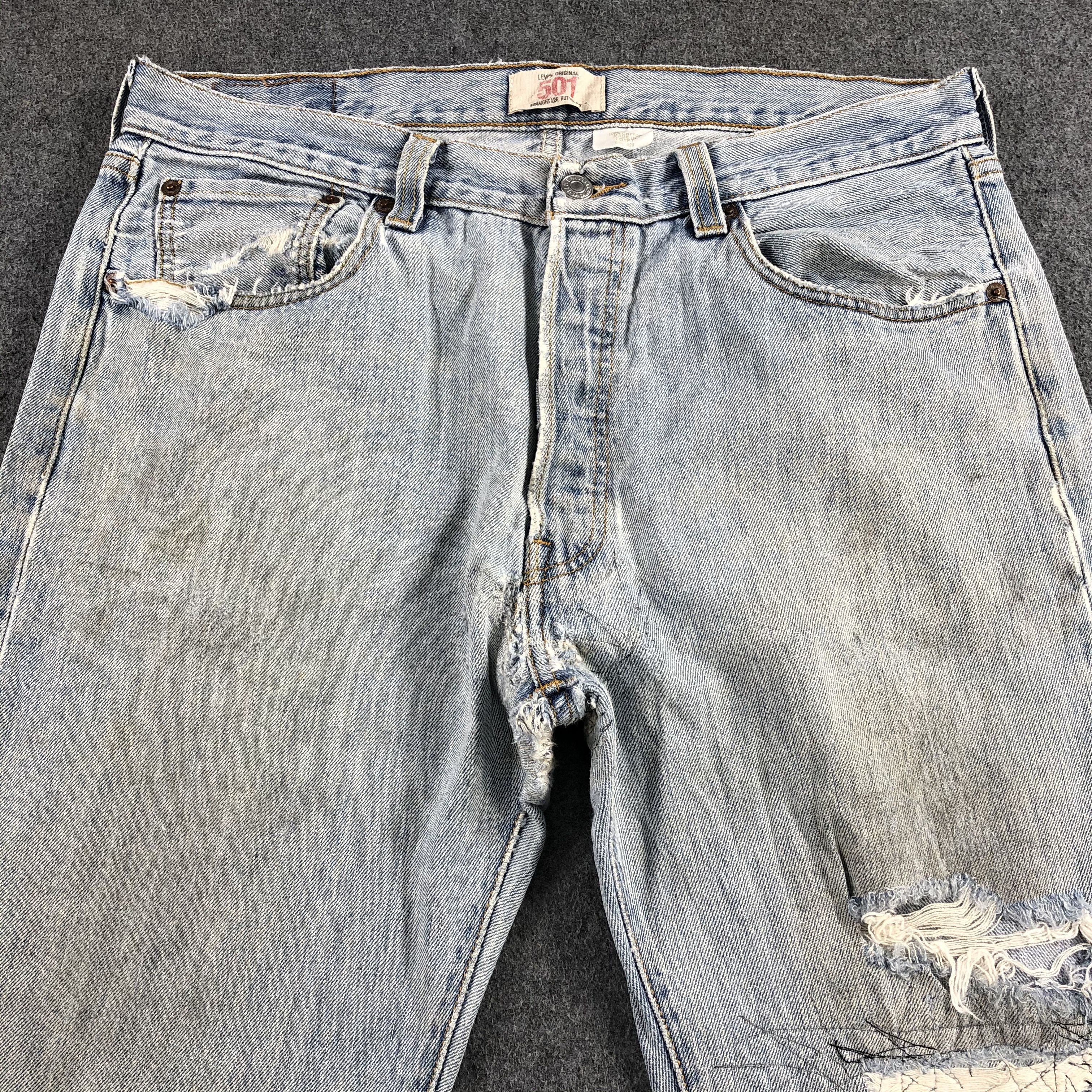 Levi's Vintage Light Wash Levis 501 Jeans-J2259 Size US 34 / EU 50 - 3 Thumbnail