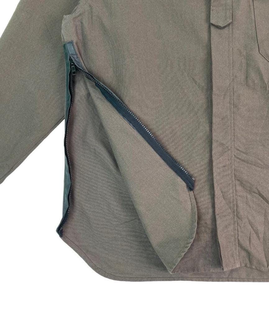 Japanese Brand SYNAPS japan military design shirts jacket cat eye button Size US L / EU 52-54 / 3 - 2 Thumbnail