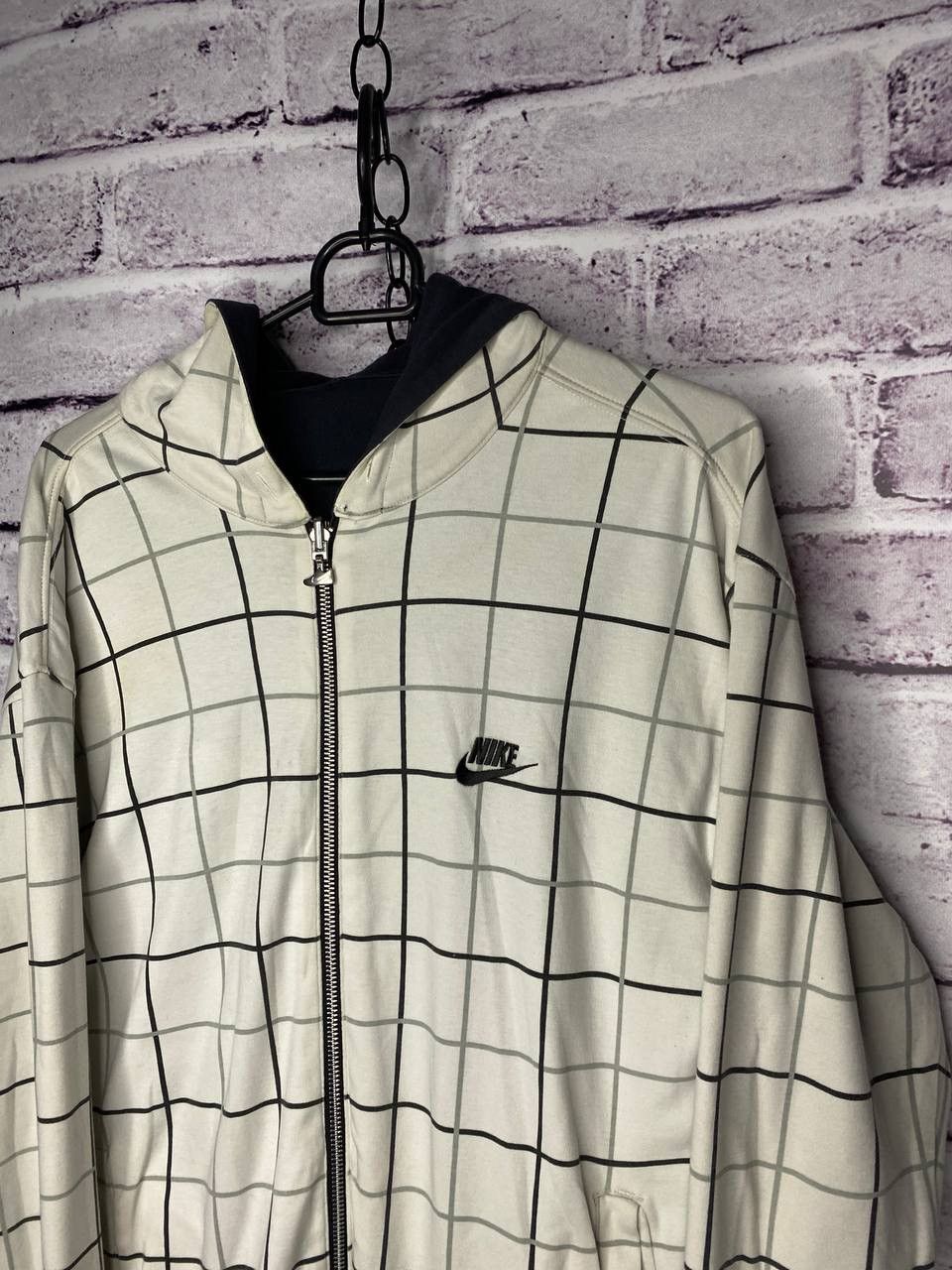 Nike vintage Nike sweatshirt reversible size M with mini logo Size US M / EU 48-50 / 2 - 13 Thumbnail