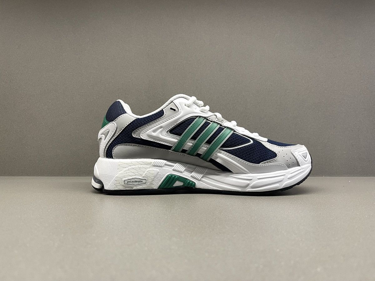 Adidas Adidas Response CL White Green Black Size US 9 / EU 42 - 7 Thumbnail