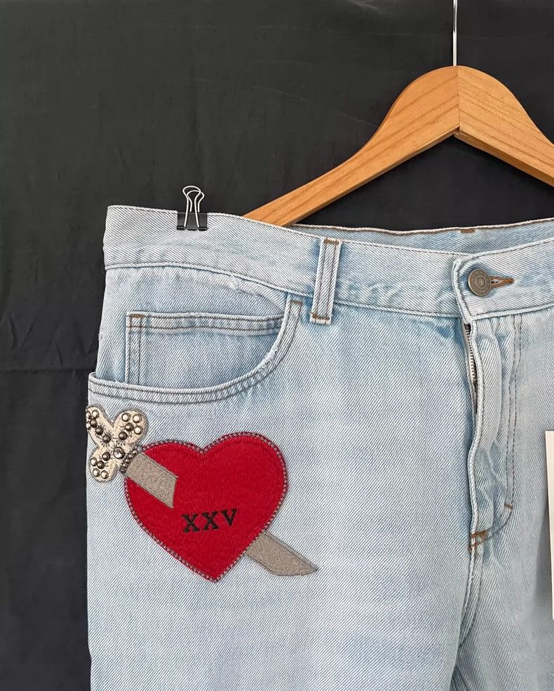 Gucci Gucci Size 33 17 Spring and Summer Heart Embroidered Flared Size 42" / US 20 - 4 Thumbnail