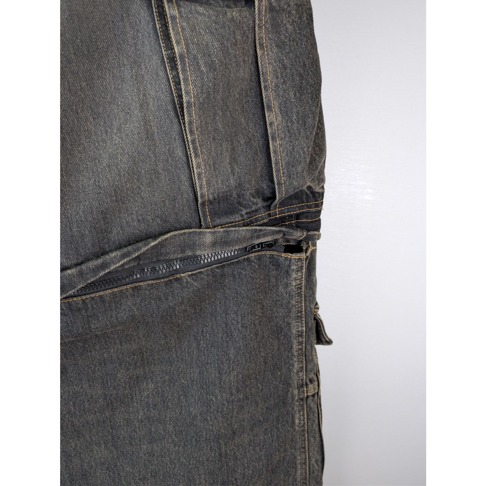 Balenciaga o1rshd1 Cargo Denim Trousers Pants in Washed Black Size US 30 / EU 46 - 16 Thumbnail