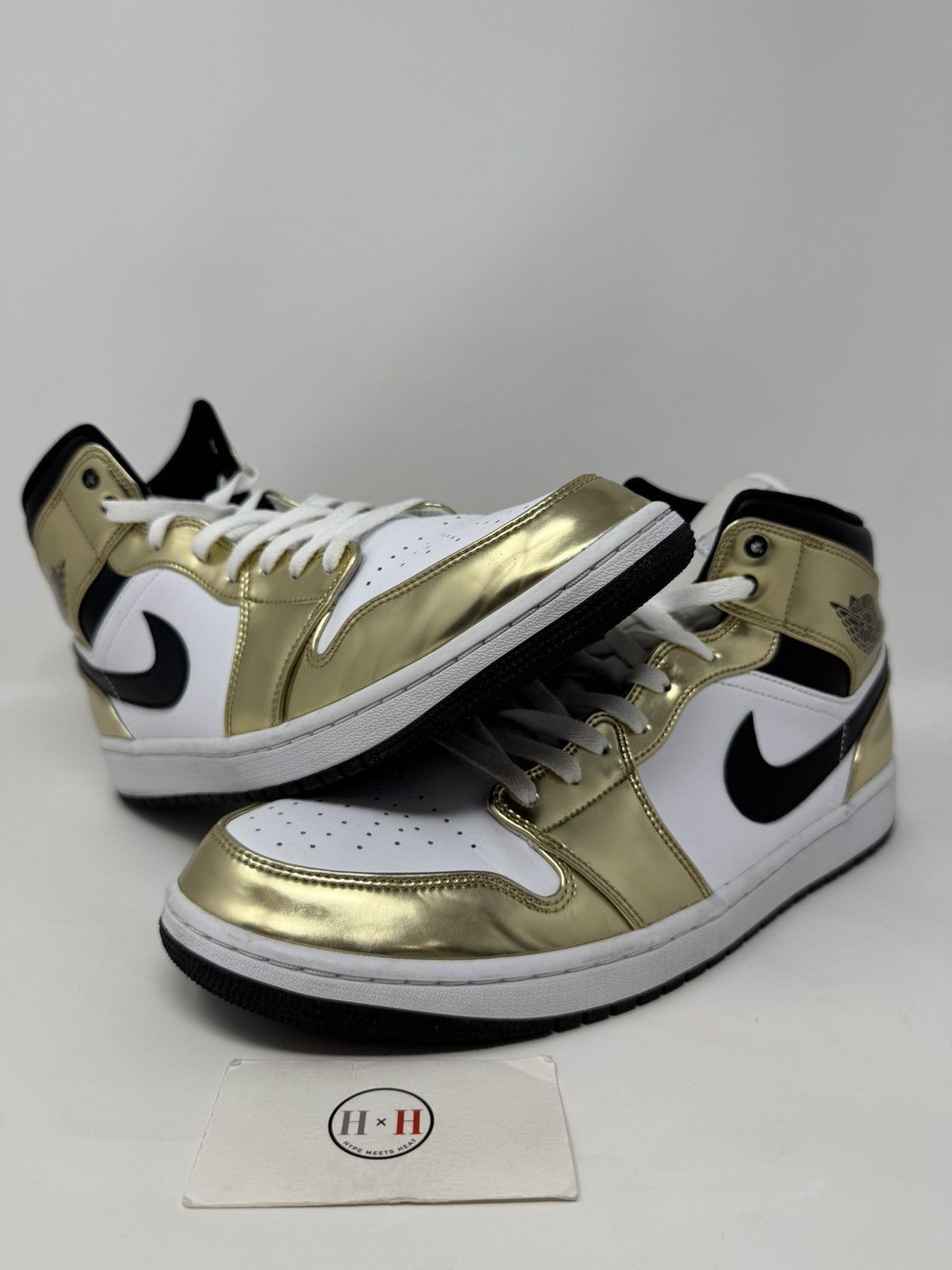 Air Jordan Mid Retro Se Metallic Gold