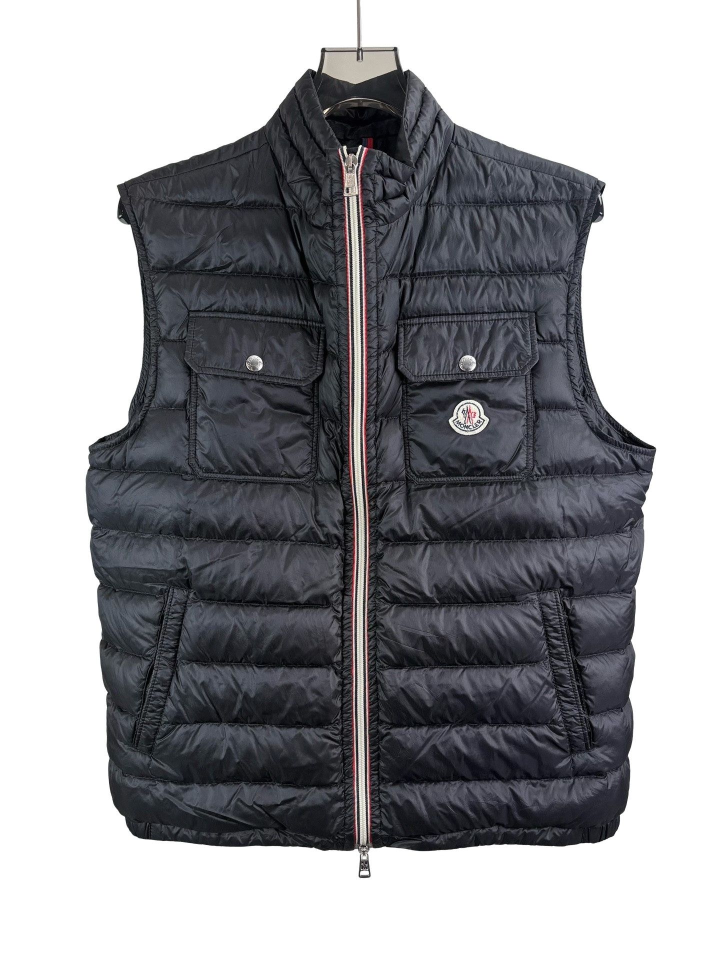 Moncler Moncler Achille Down Gilet Vest Size 5 Size US XXL / EU 58 / 5 - 1 Thumbnail