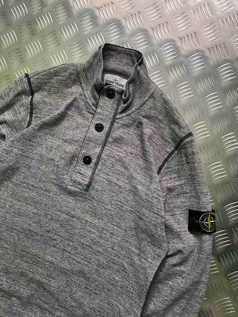 Stone Island Stone Island Quarter Button Sweatshirt Size US L / EU 52-54 / 3 - 3 Thumbnail