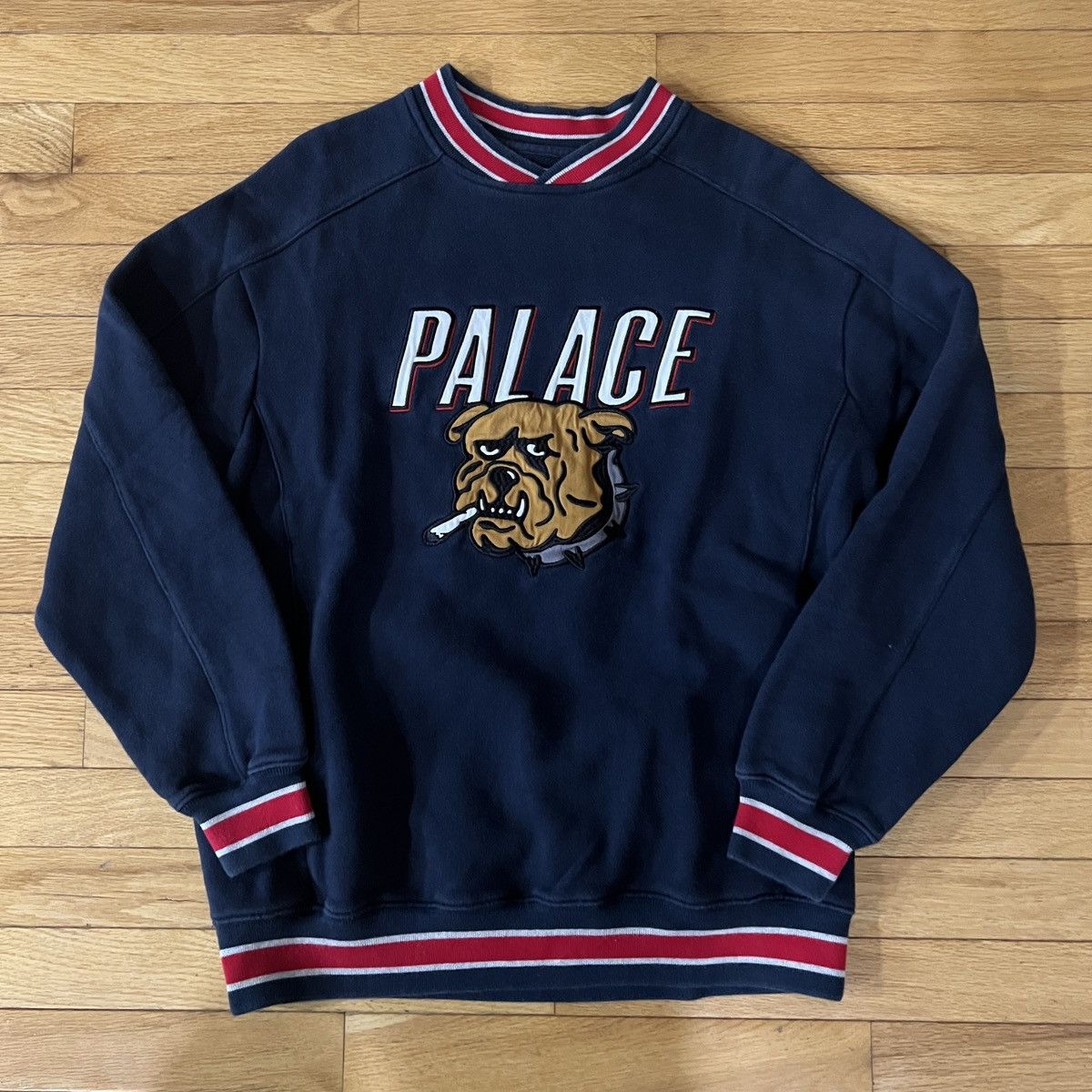 Palace Palace Bunning Bulldog Crewneck Size US S / EU 44-46 / 1 - 1 Thumbnail