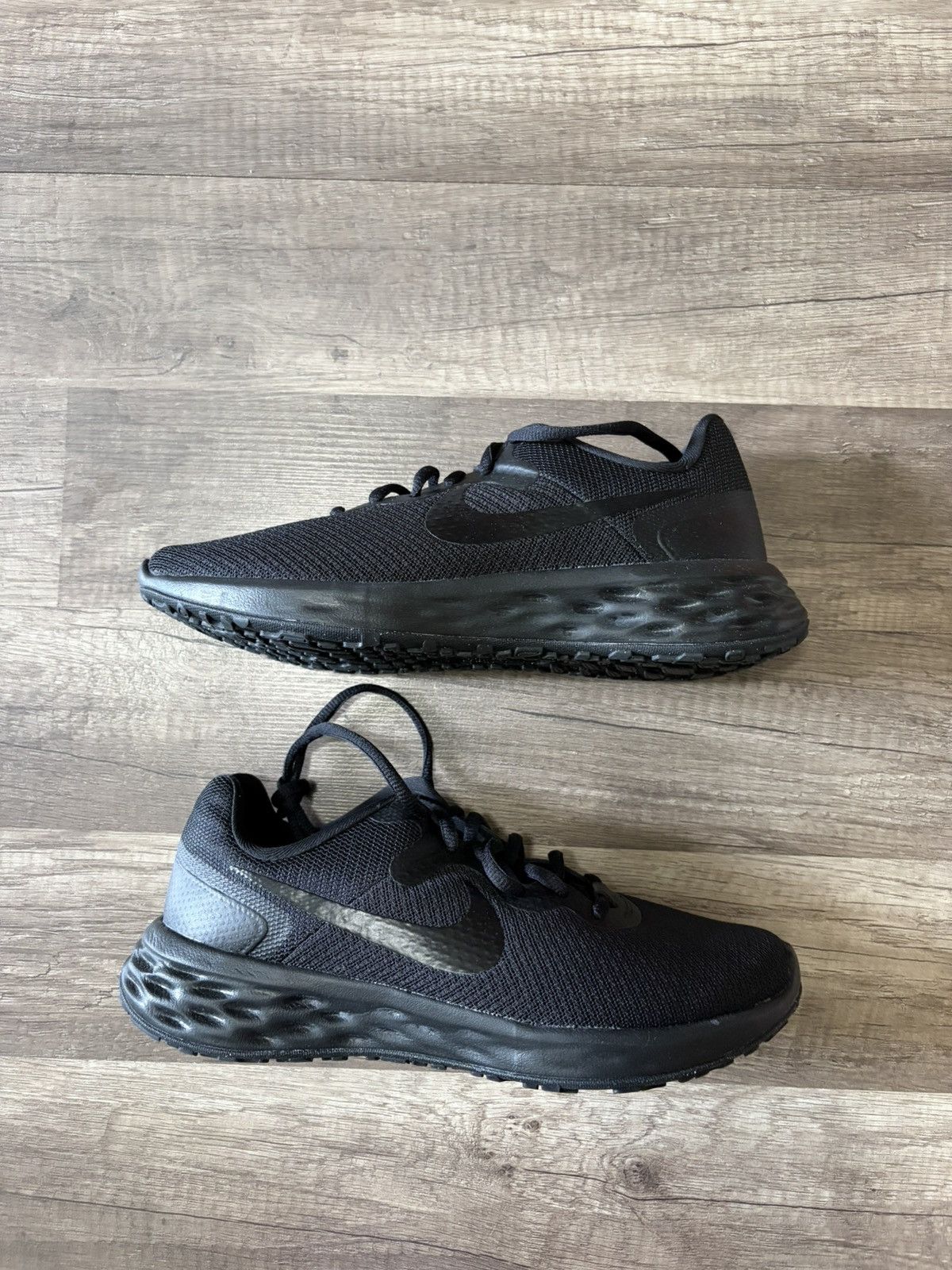 Nike Nike NN Women’s Revolution 6 Size US 7.5 / IT 37.5 - 1 Thumbnail