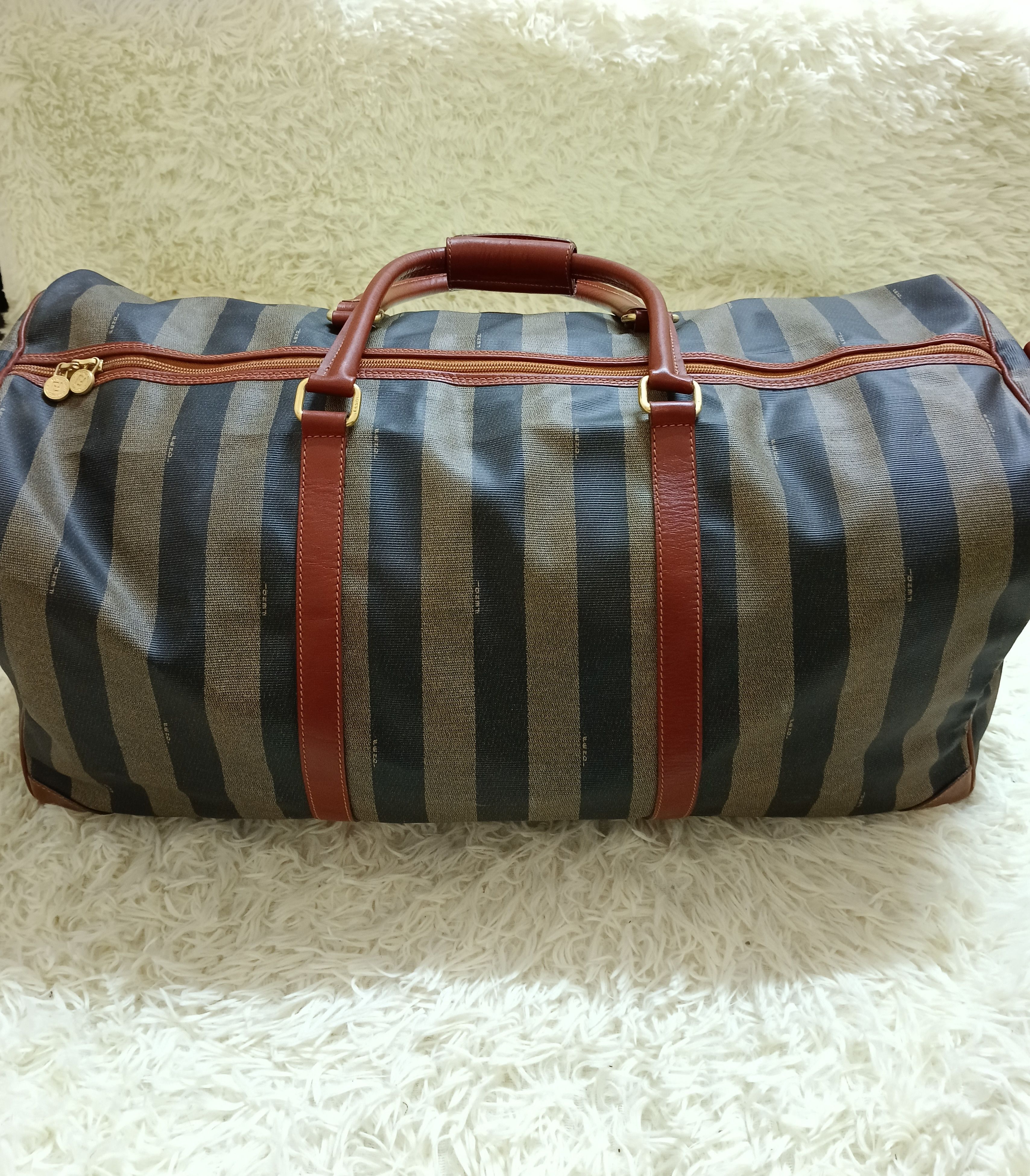 Fendi FENDI TRAVELLING Size ONE SIZE - 2 Thumbnail