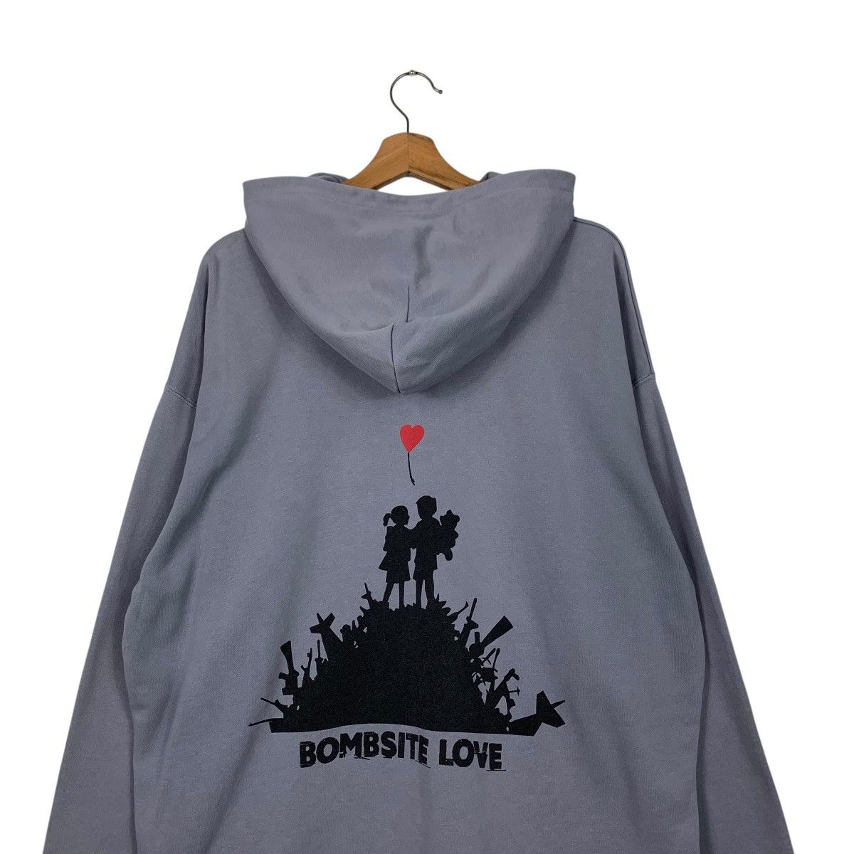 Japanese Brand BRANDALISED Bombsite Love Graphic Pullover Hoodies #2054-C89 Size US XL / EU 56 / 4 - 2 Thumbnail
