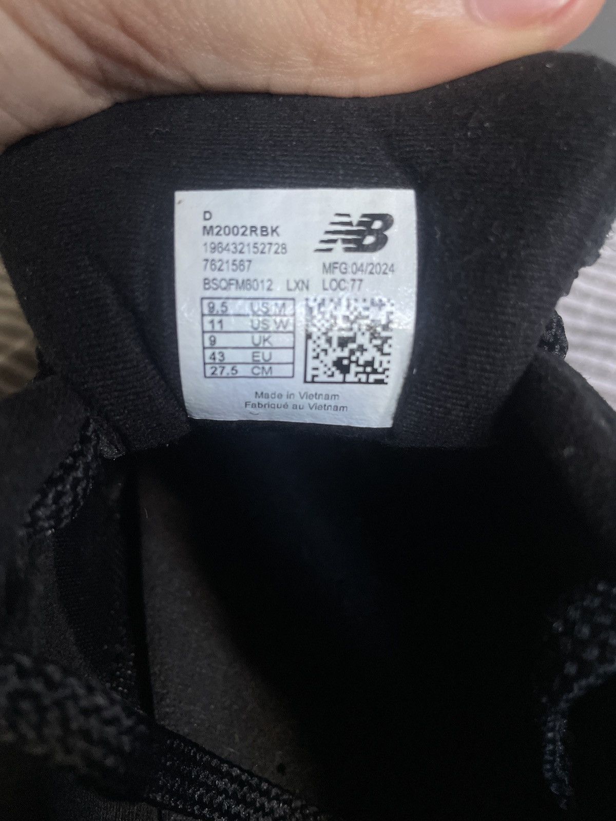 New Balance New balance 2002r black gunmetal Size US 9.5 / EU 42-43 - 3 Thumbnail