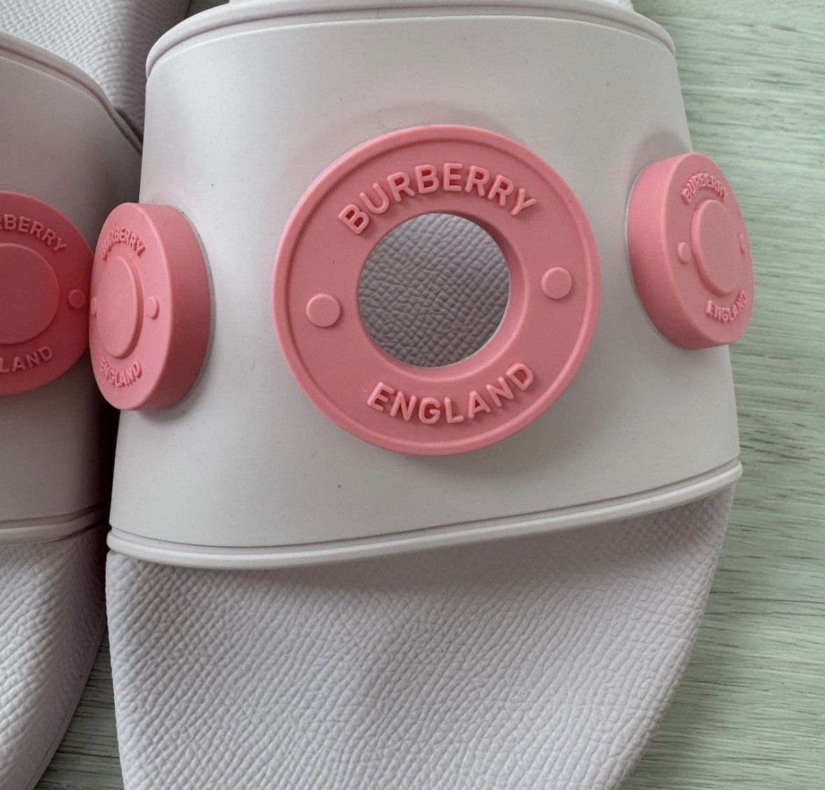 Burberry New Burberry: SDL Furley L Slides Size US 9 / IT 39 - 3 Thumbnail