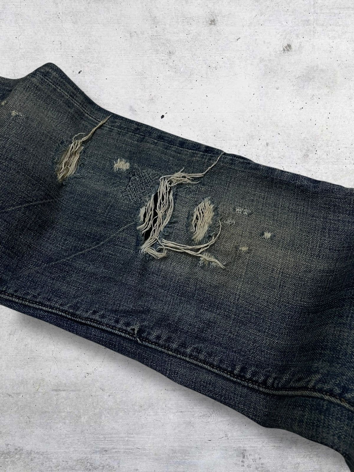 If Six Was Nine VINTAGE BARTACK OG JAPAN DESIGNER 90S RIPPED CHAIN DENIM Size US 31 - 8 Thumbnail