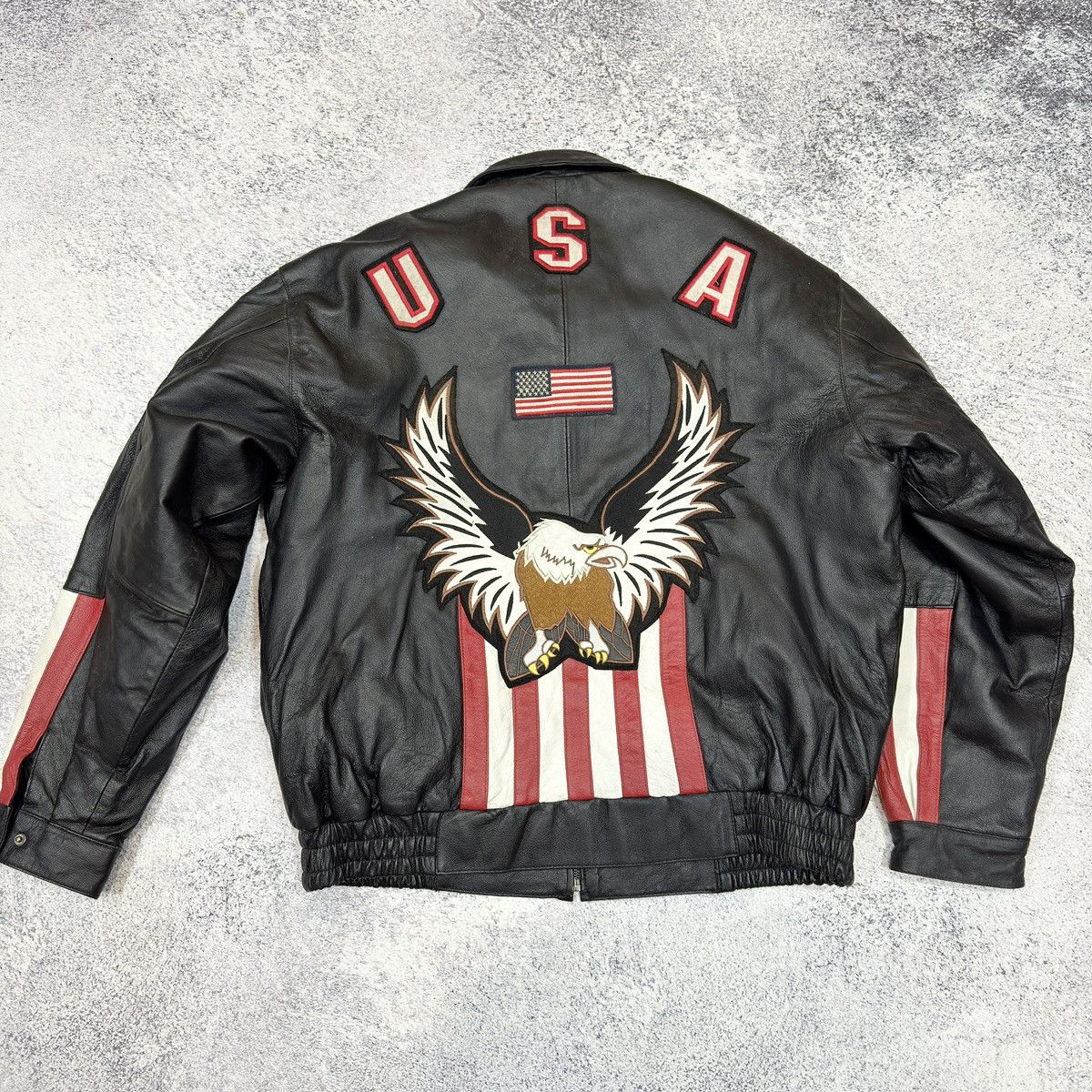 Other Vintage Mens Leather Bomber Jacket USA XL size Size US XL / EU 56 / 4 - 10 Thumbnail